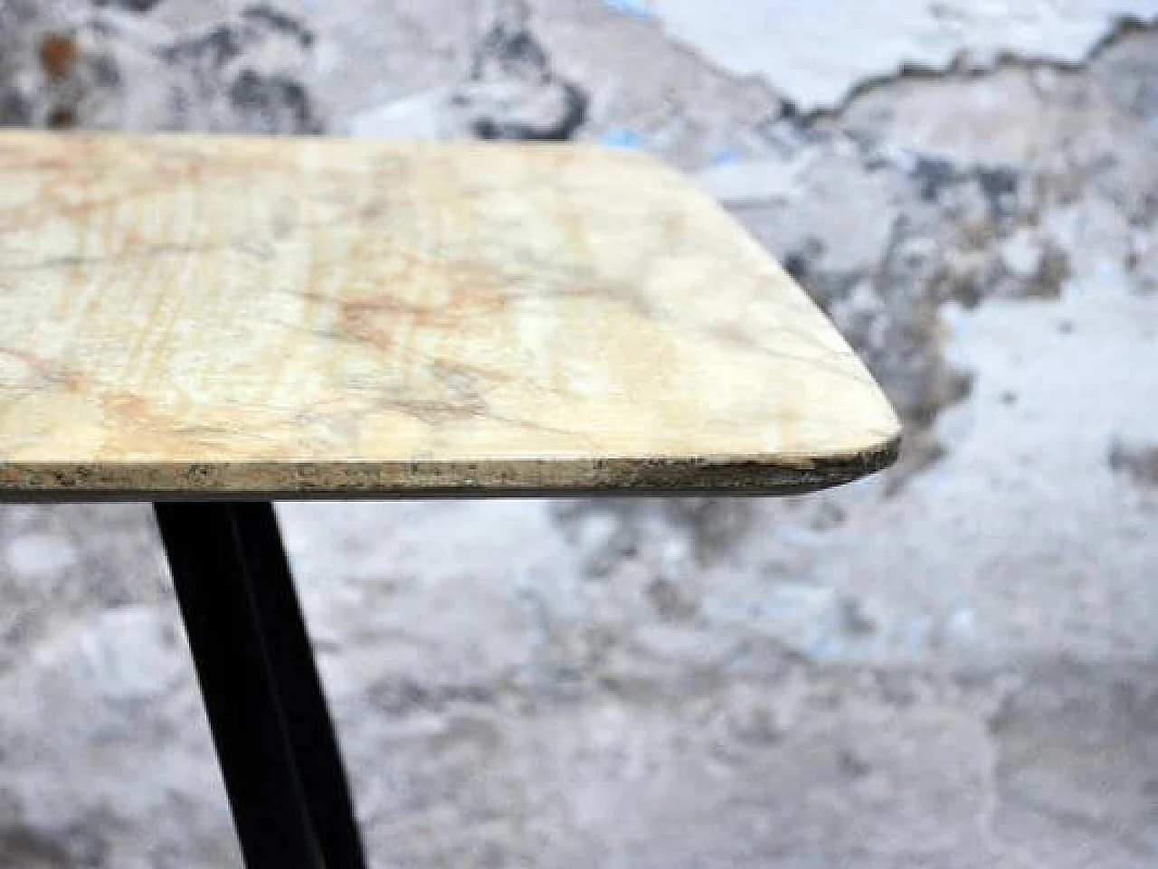 Coffee table in marbled wood, 1950s 2