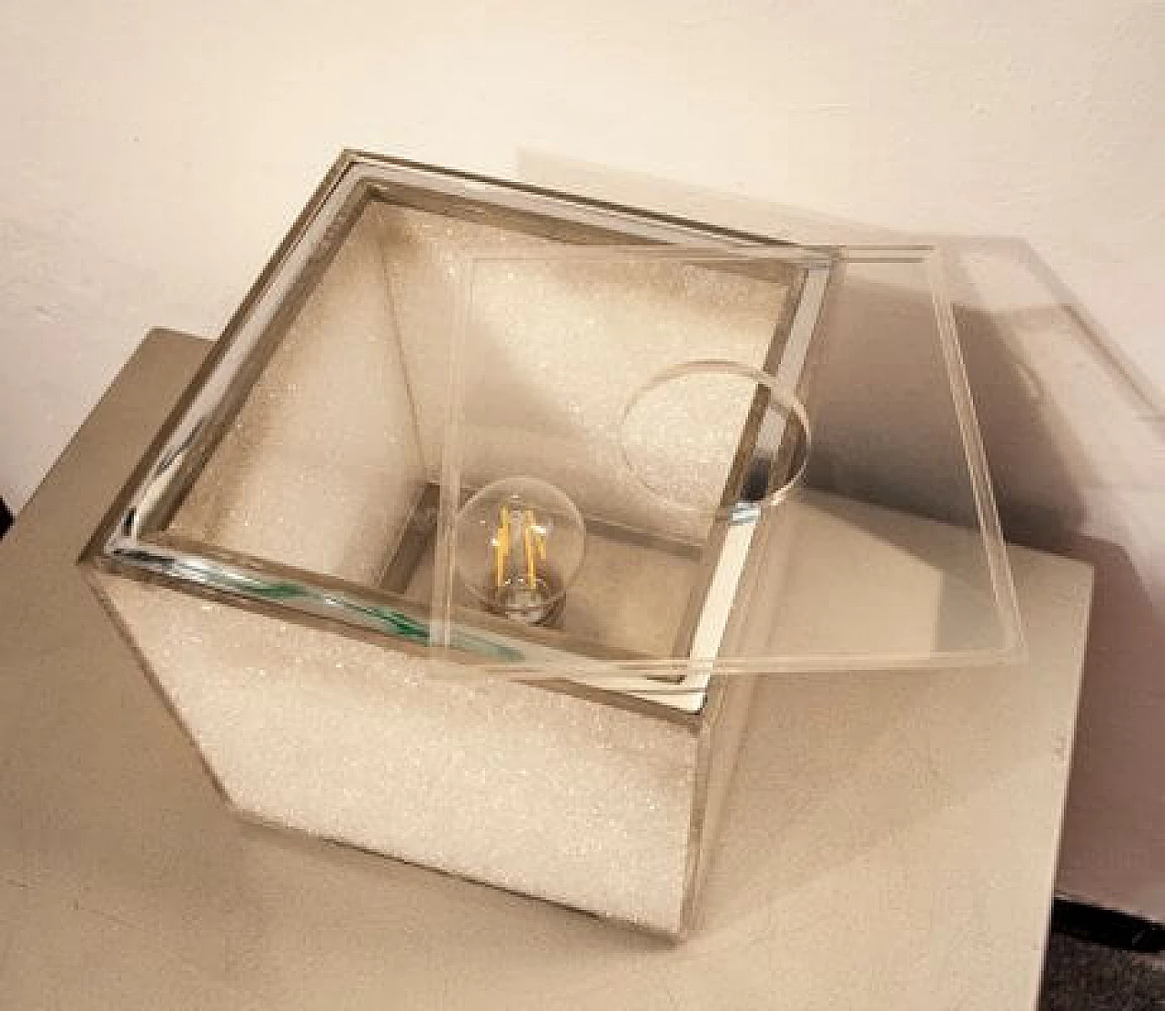 Lampada da tavolo cubica in vetro acrilico di Giorgetti e Sorgato per Studio SG, anni '70 5