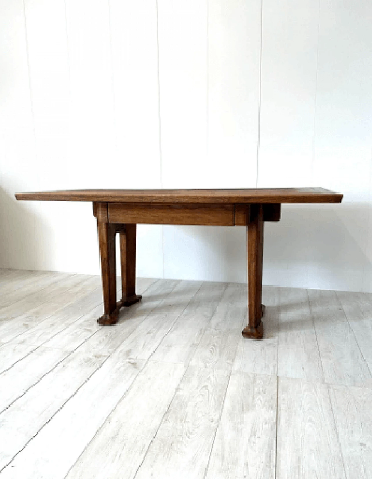 Walnut desk by Vittorio Valabrega, 1930s 9