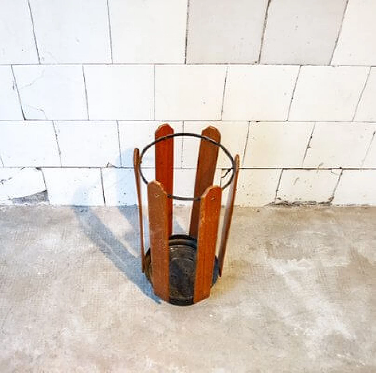 Umbrella stand in iron, aluminum and wood, 1950s 2