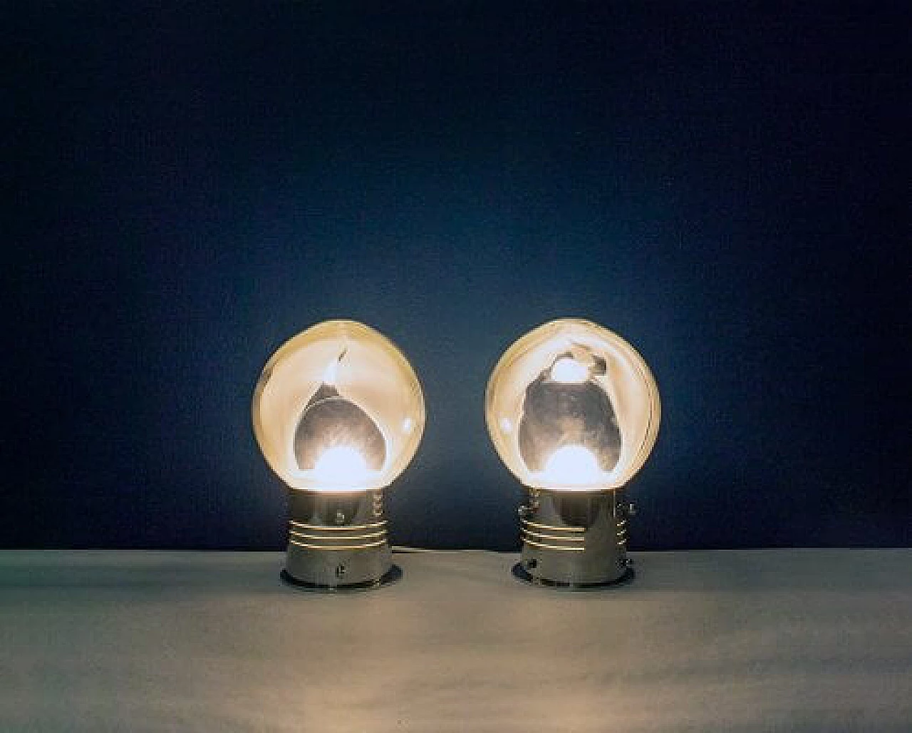 Pair of Murano glass table lamps by Toni Zuccheri for VeArt, 1970s 2