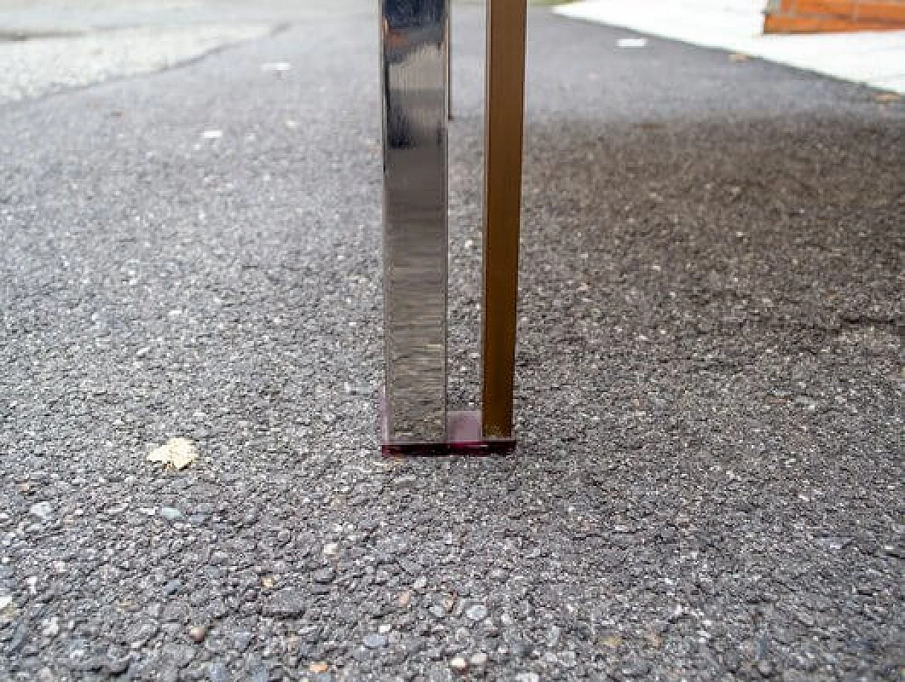 Steel and brass coffee table with acrylic glass decorations, 1970s 7