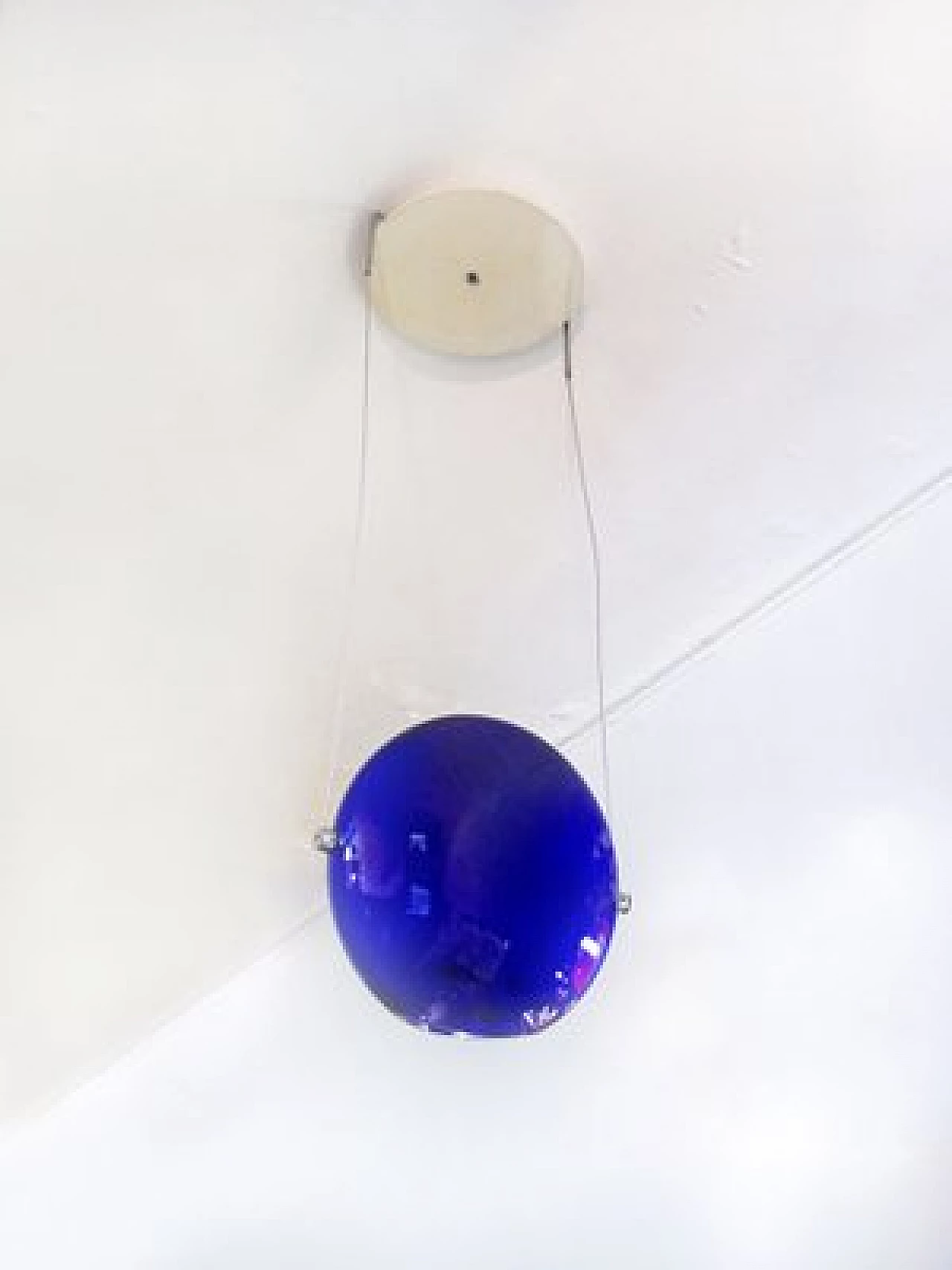 Lampada da soffitto blu in vetro di Saporiti, anni '80 1