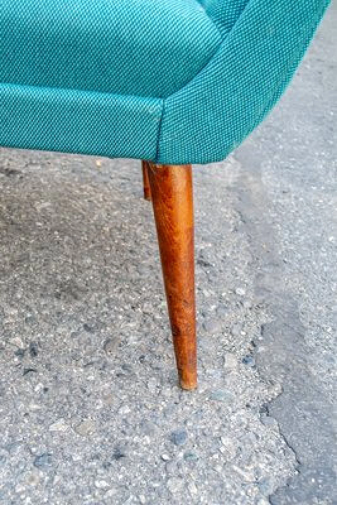 Pair of armchairs with wooden structure and padded seats, 1950s 9