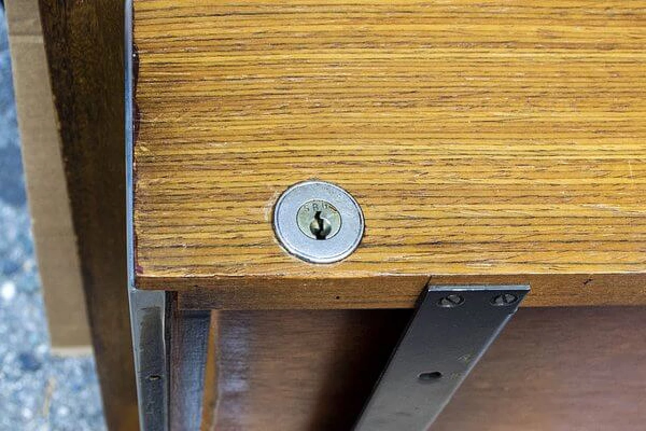 Scrivania in alluminio e legno con cassetto di Trau, anni '60 6