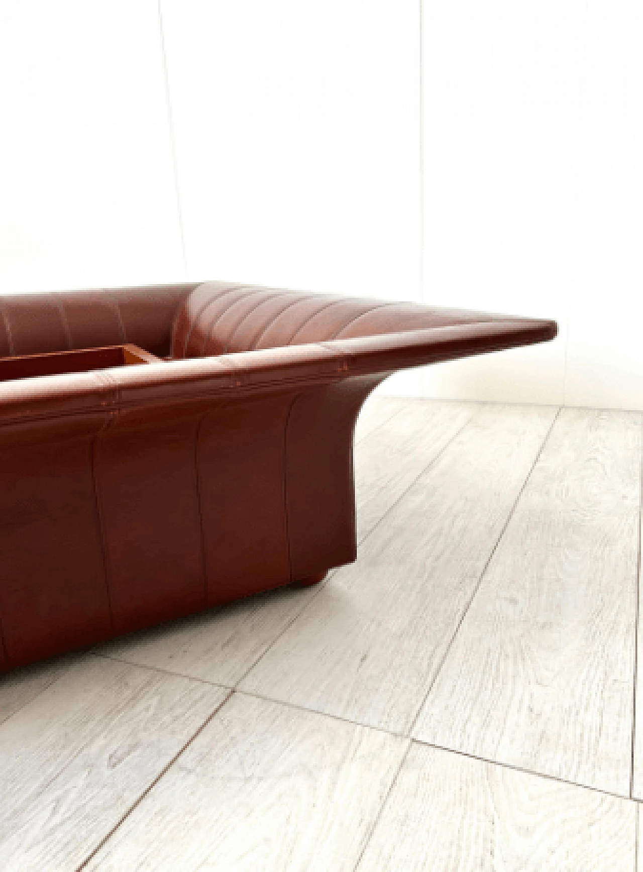 Wood and leather coffee table by Poltrona Frau, 1980s 8