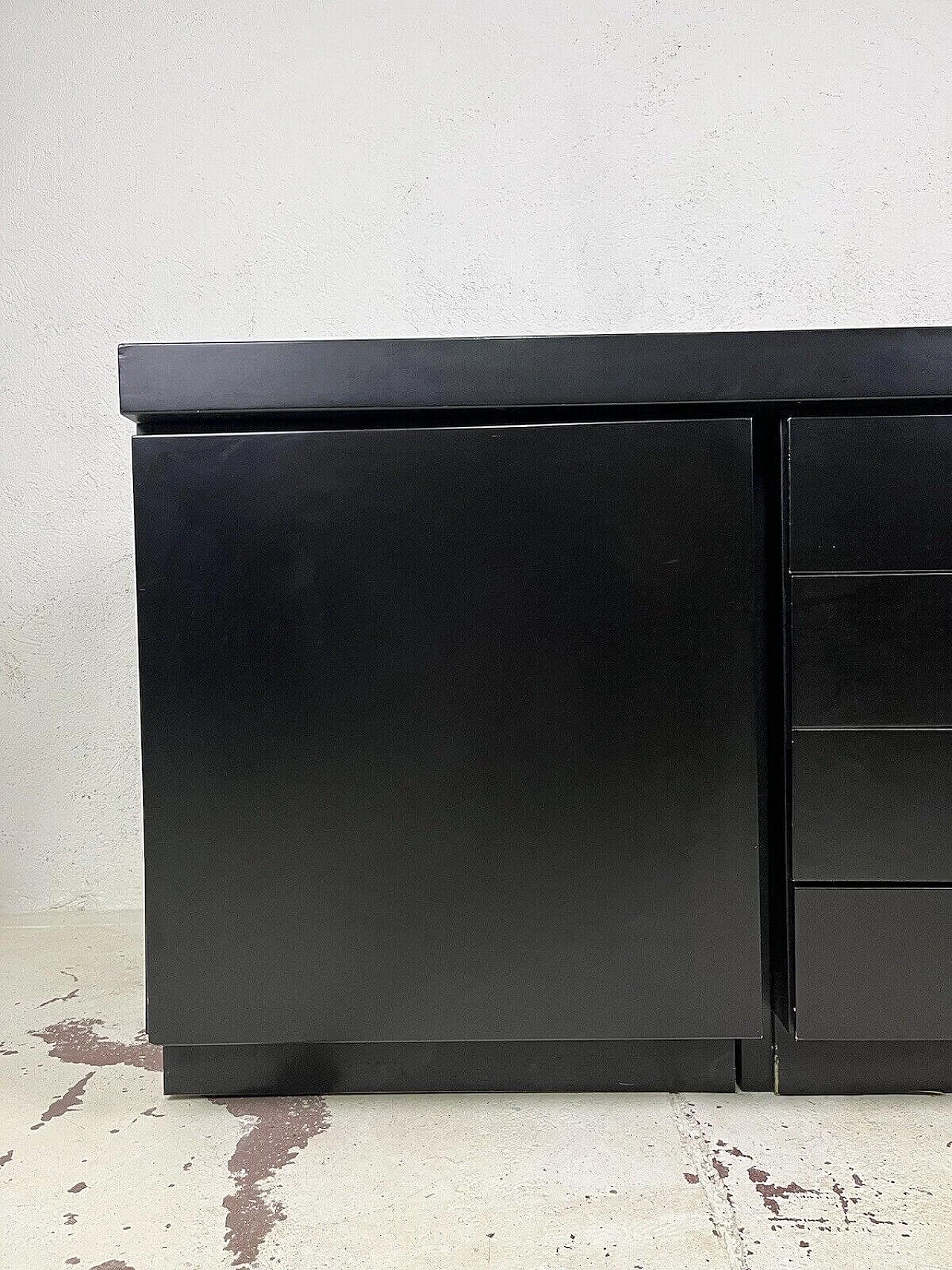 Black lacquered wood sideboard, 1970s 7