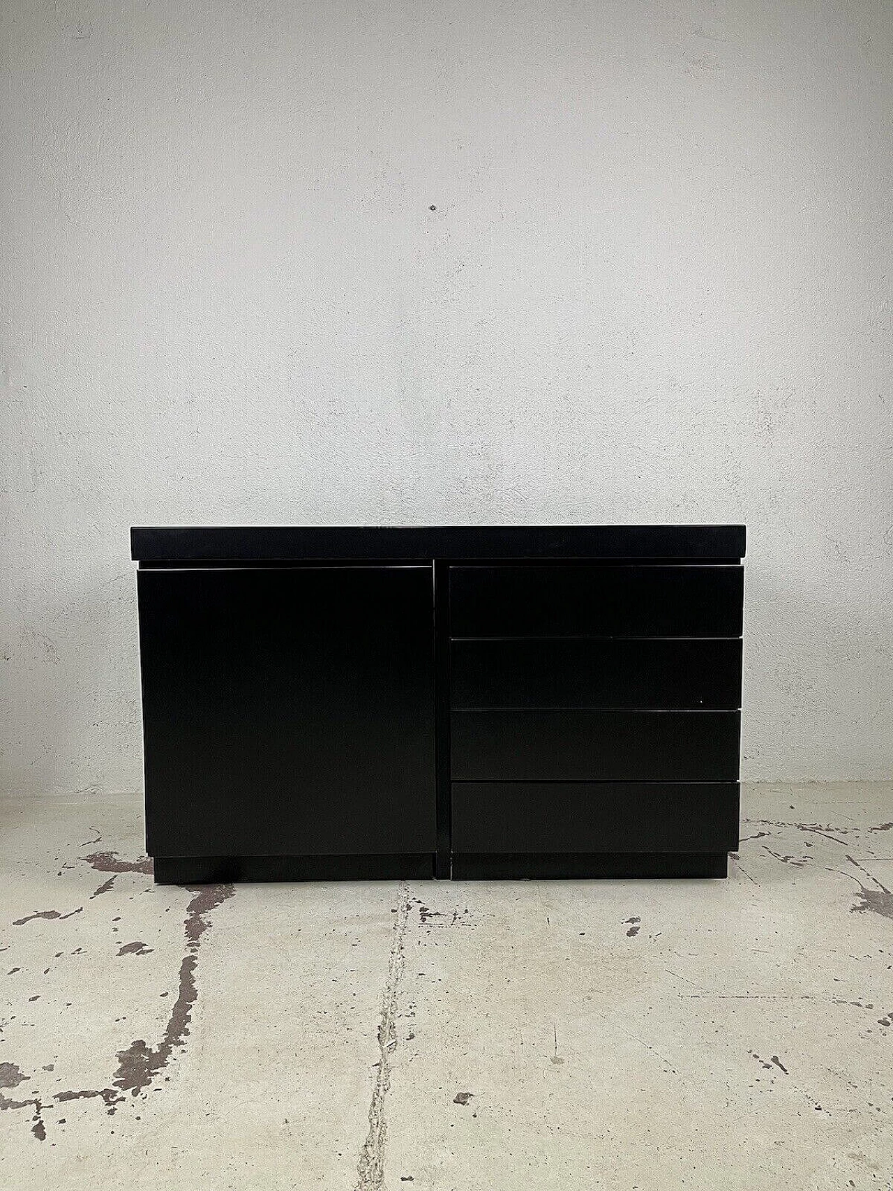 Black lacquered wood sideboard, 1970s 15