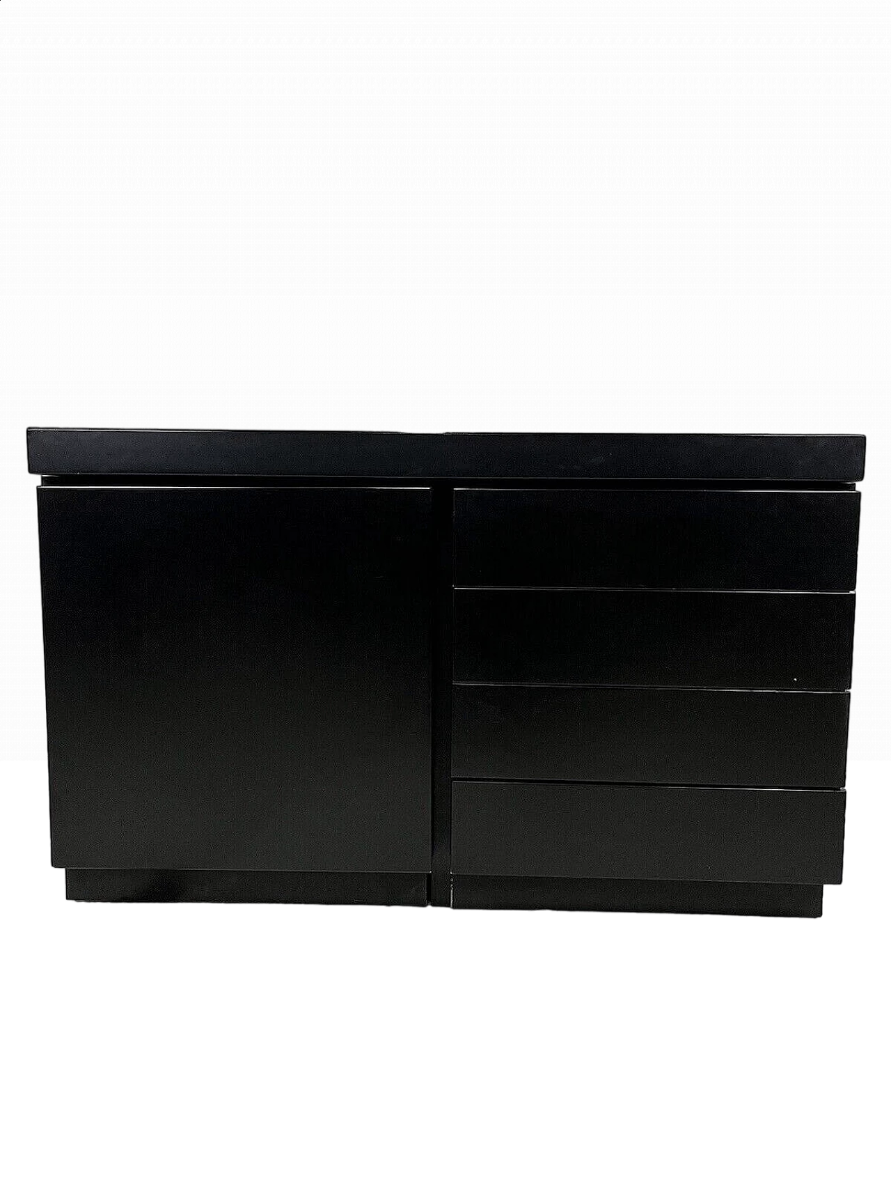 Black lacquered wood sideboard, 1970s 16