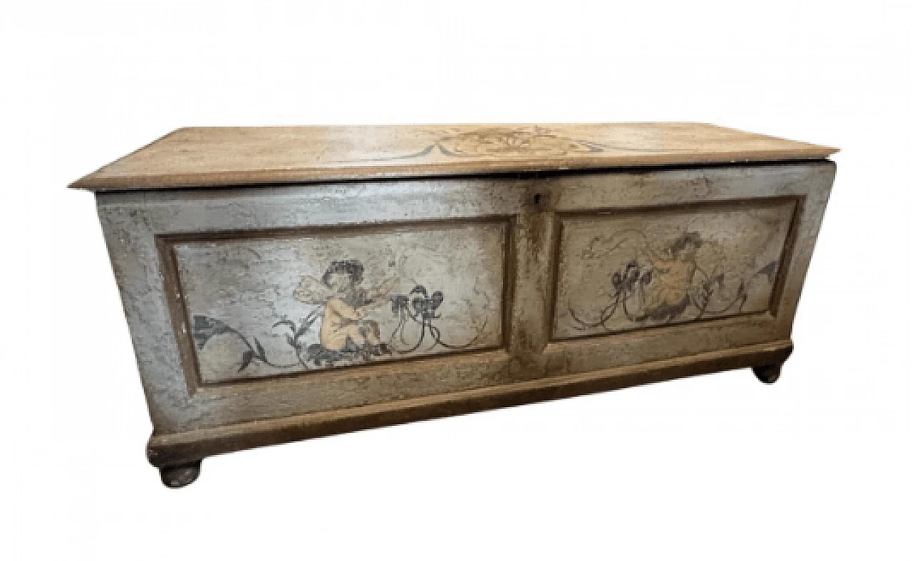 Sicilian lacquered wood wedding trousseau chest, 19th century 1