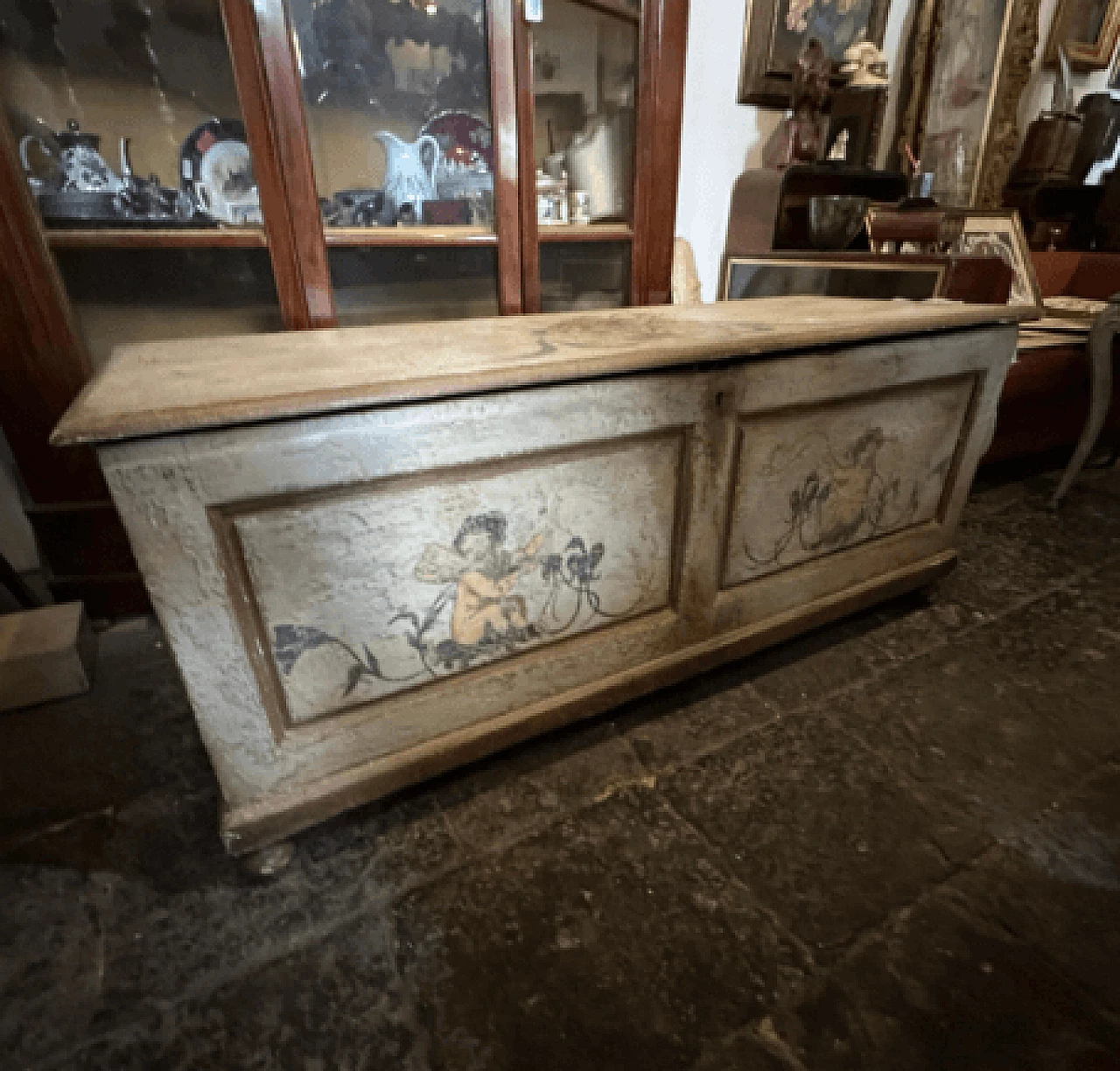 Sicilian lacquered wood wedding trousseau chest, 19th century 4