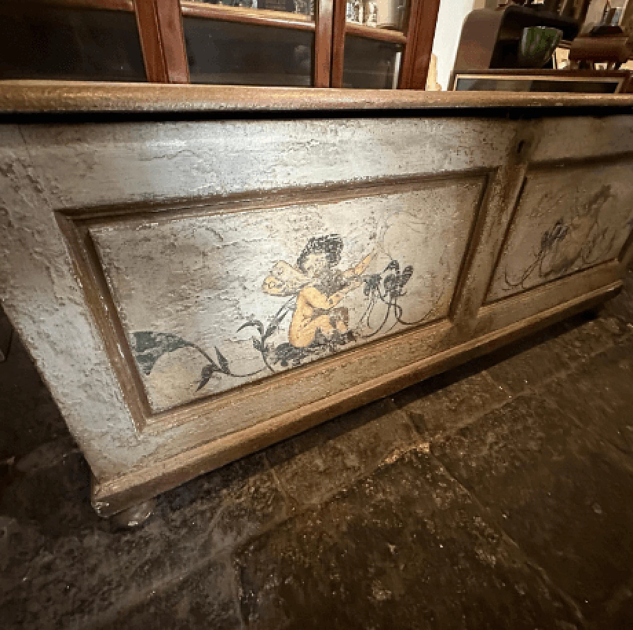 Sicilian lacquered wood wedding trousseau chest, 19th century 7