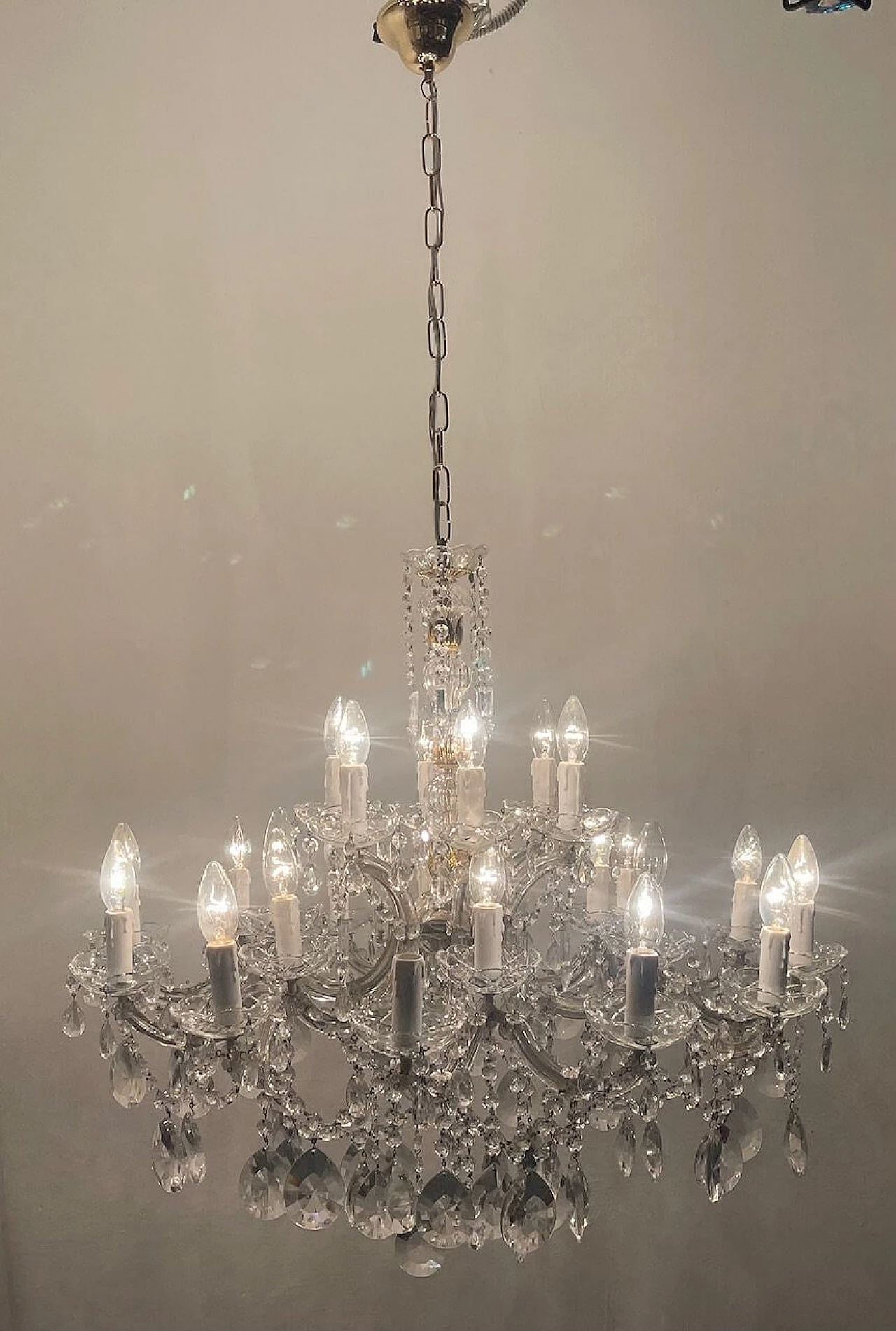 Twenty-four lights crystal chandelier in Maria Teresa style, 1960s 7