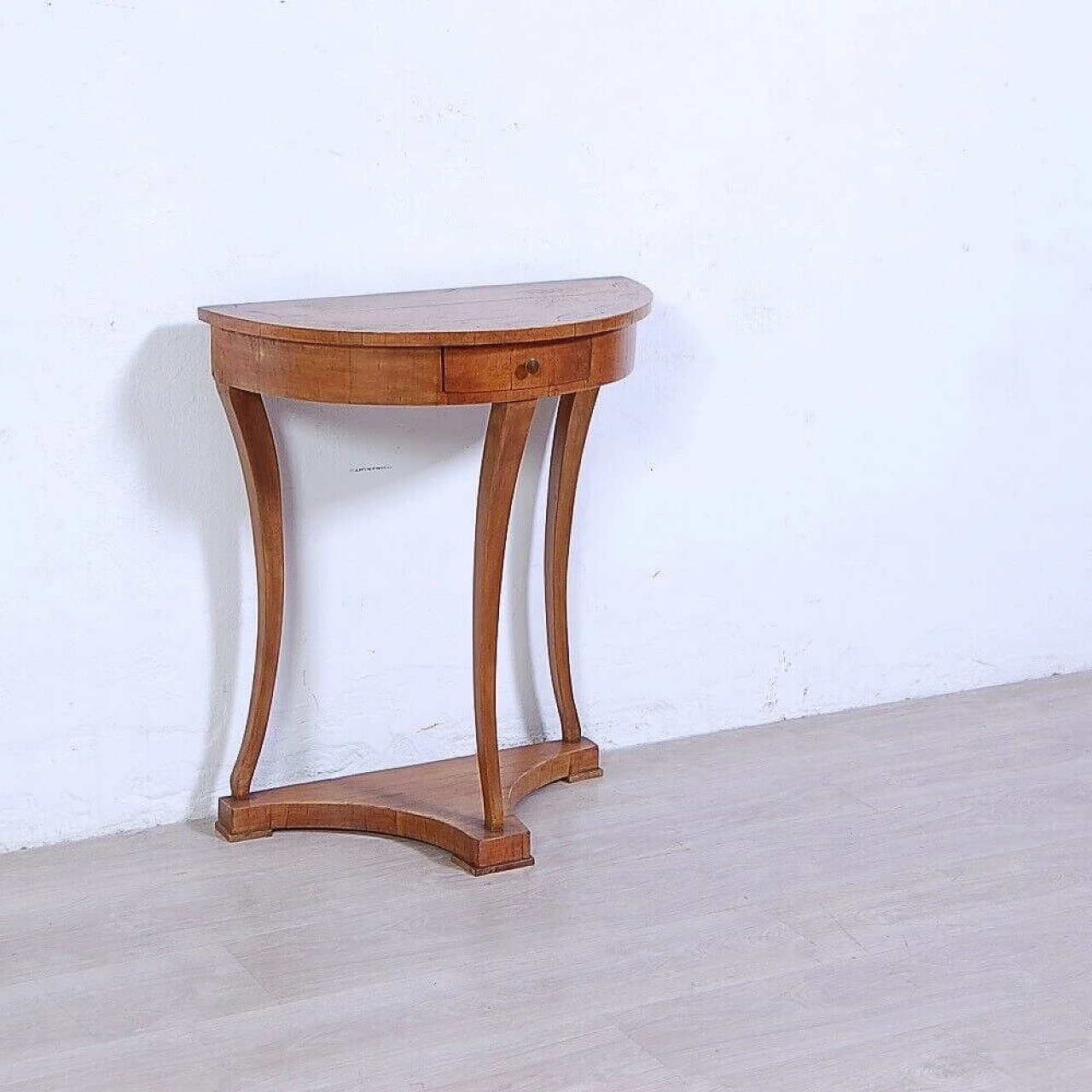 Walnut-root crescent-shaped console table with sabre legs, early 20th century 9