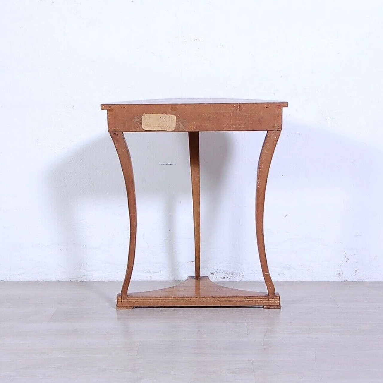 Walnut-root crescent-shaped console table with sabre legs, early 20th century 12