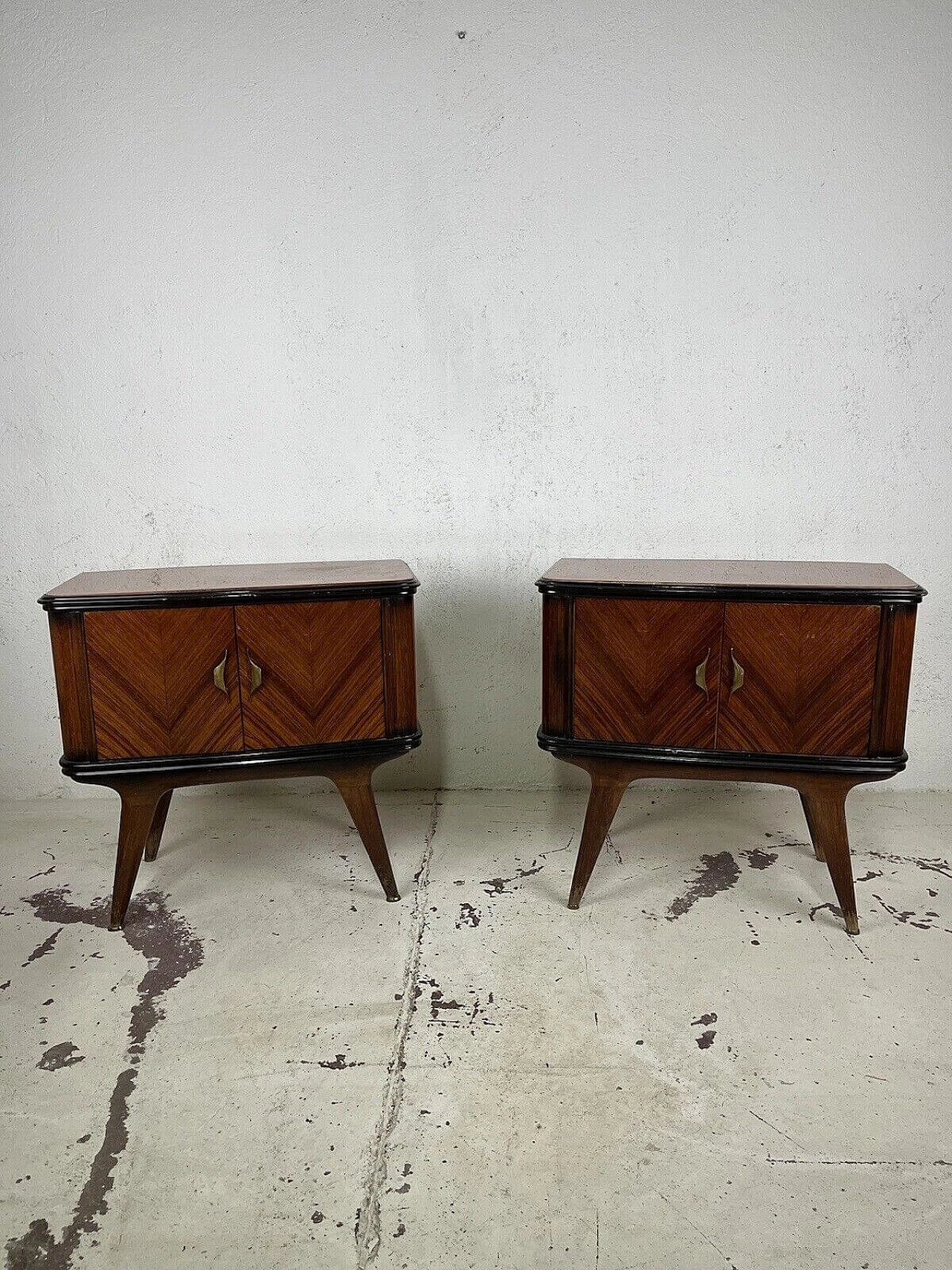 Pair of wood, brass and pink glass bedside tables, 1960s 1