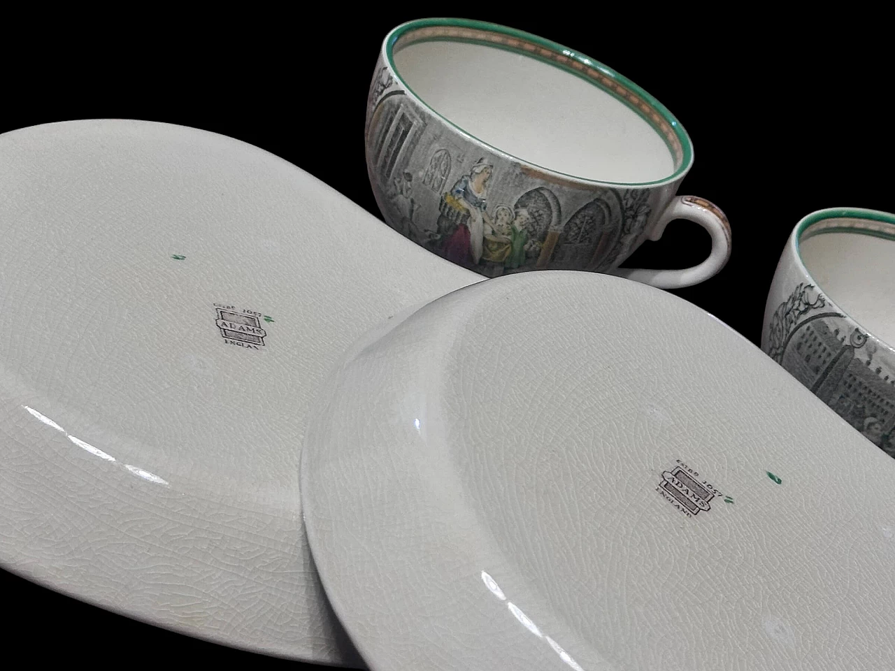 Pair of tea cups with biscuit saucers, 1960s 8