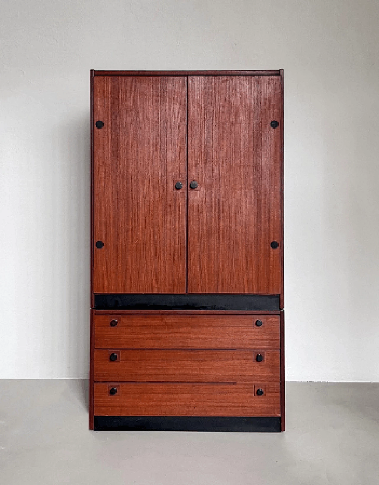 Walnut modular wardrobe with black details, 1970s 14