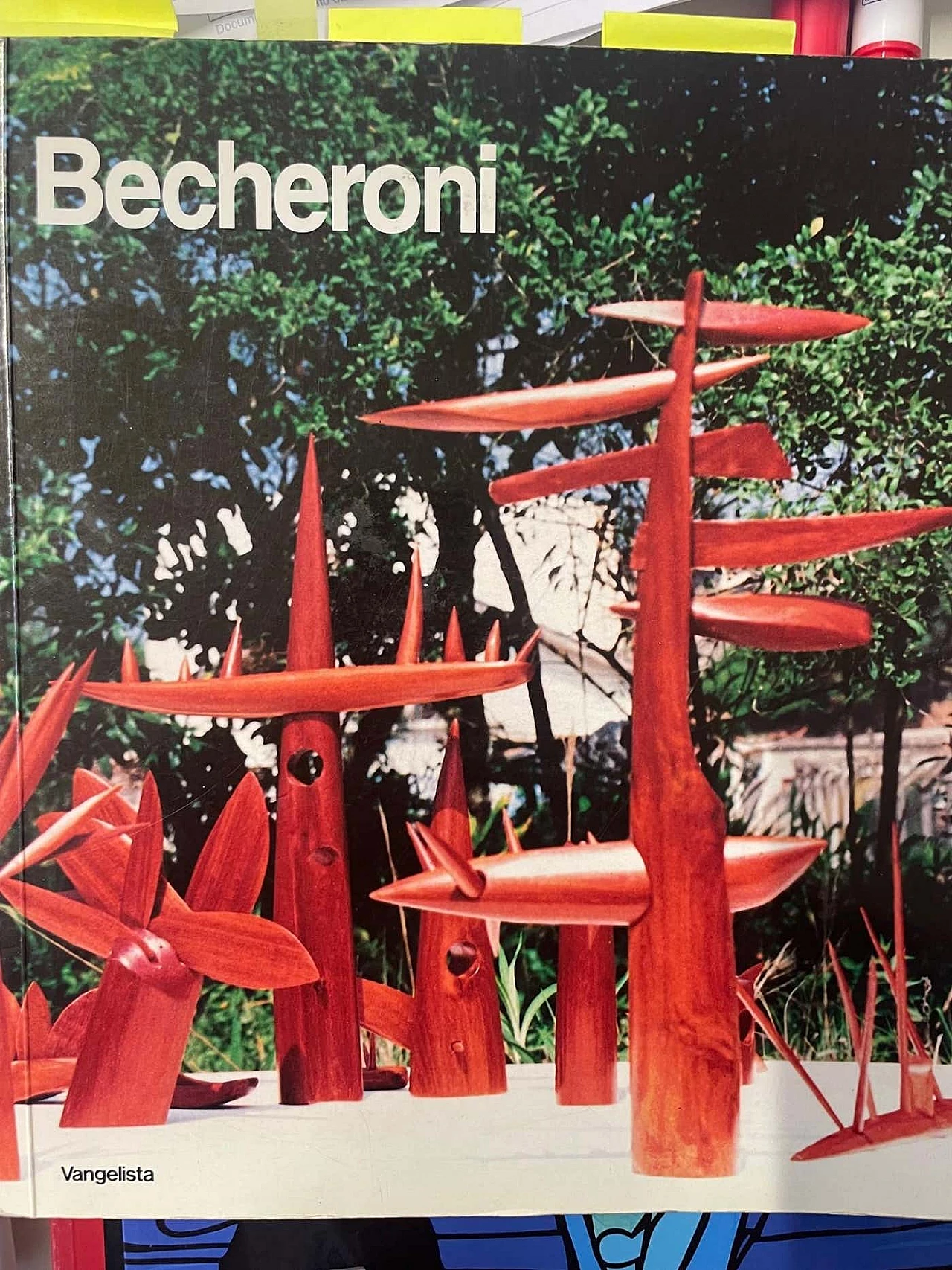 Elvio Becheroni, Difendersi dalla ditruzione, scultura lignea, 1992 9