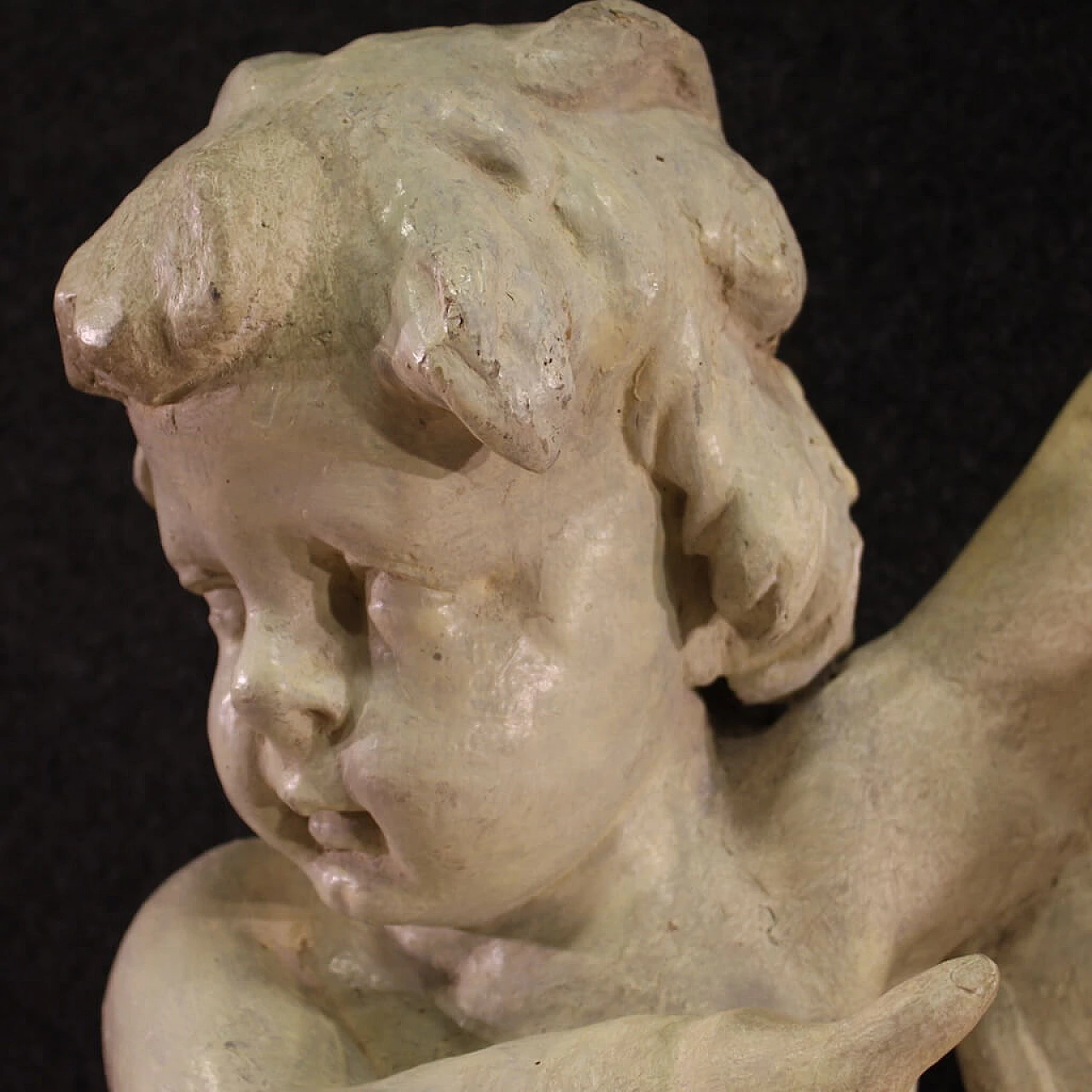 Coppia di sculture lignee dipinte di putti, '700 11