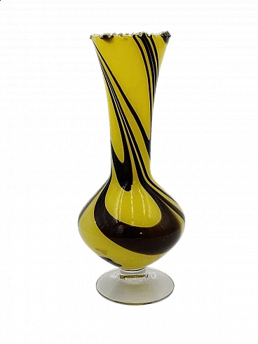 Vaso in vetro di Murano colorato di Carlo Moretti, anni '70