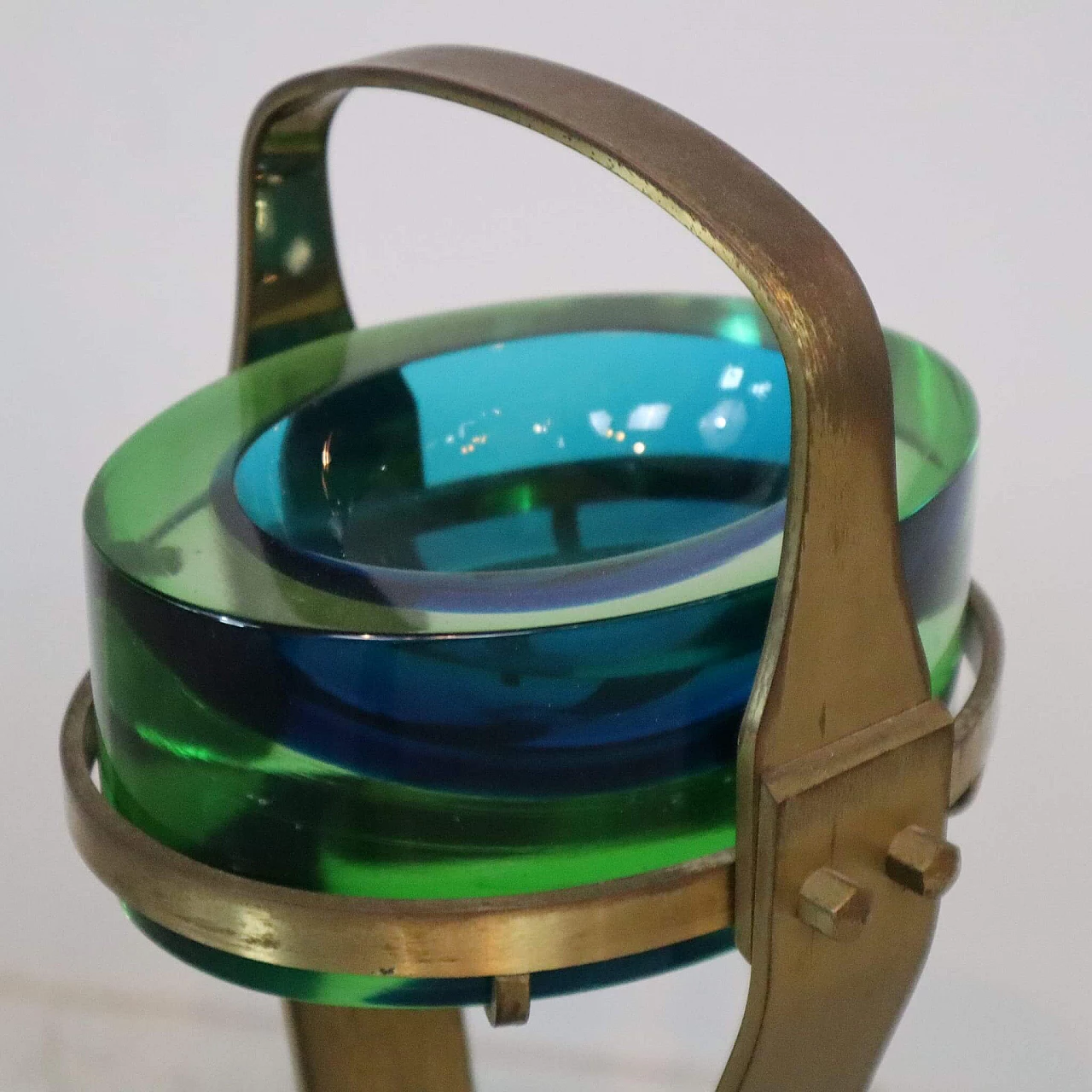 Posacenere da terra in ottone e vetro di Murano verde e blu, anni '60 1