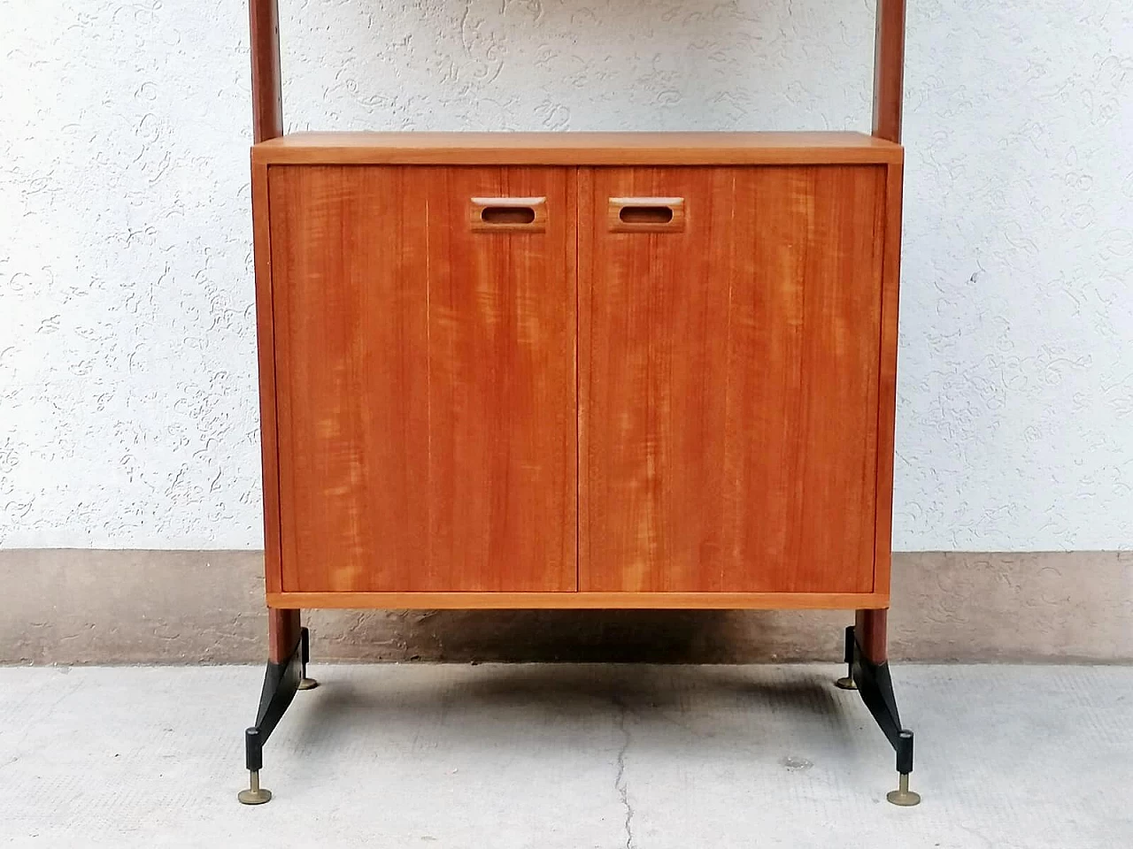 Teak, black varnished metal and brass bookcase, 1960s 24