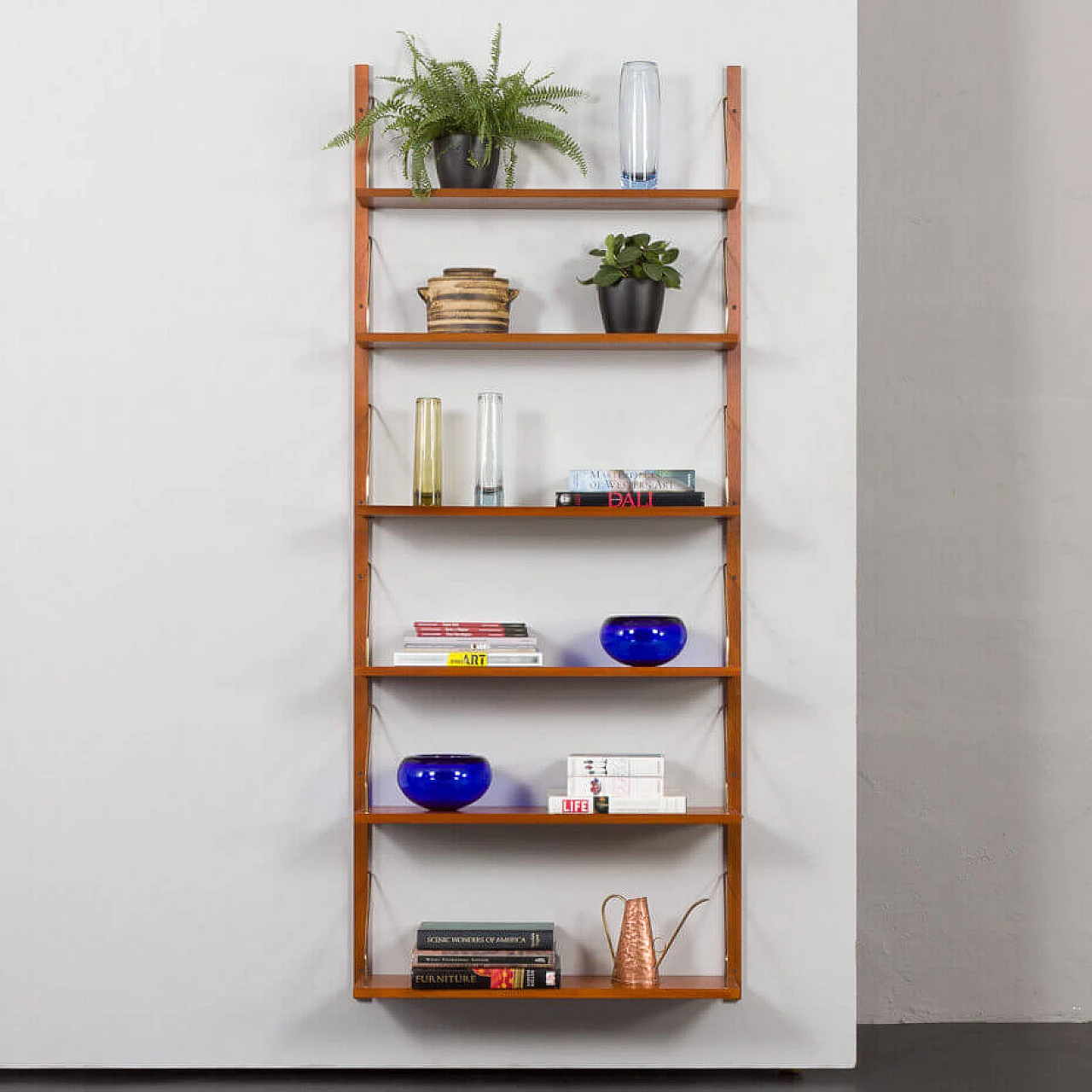 Six-shelf teak bookcase in the style of P. Cadovius and P. Sorensen, 1950s 1