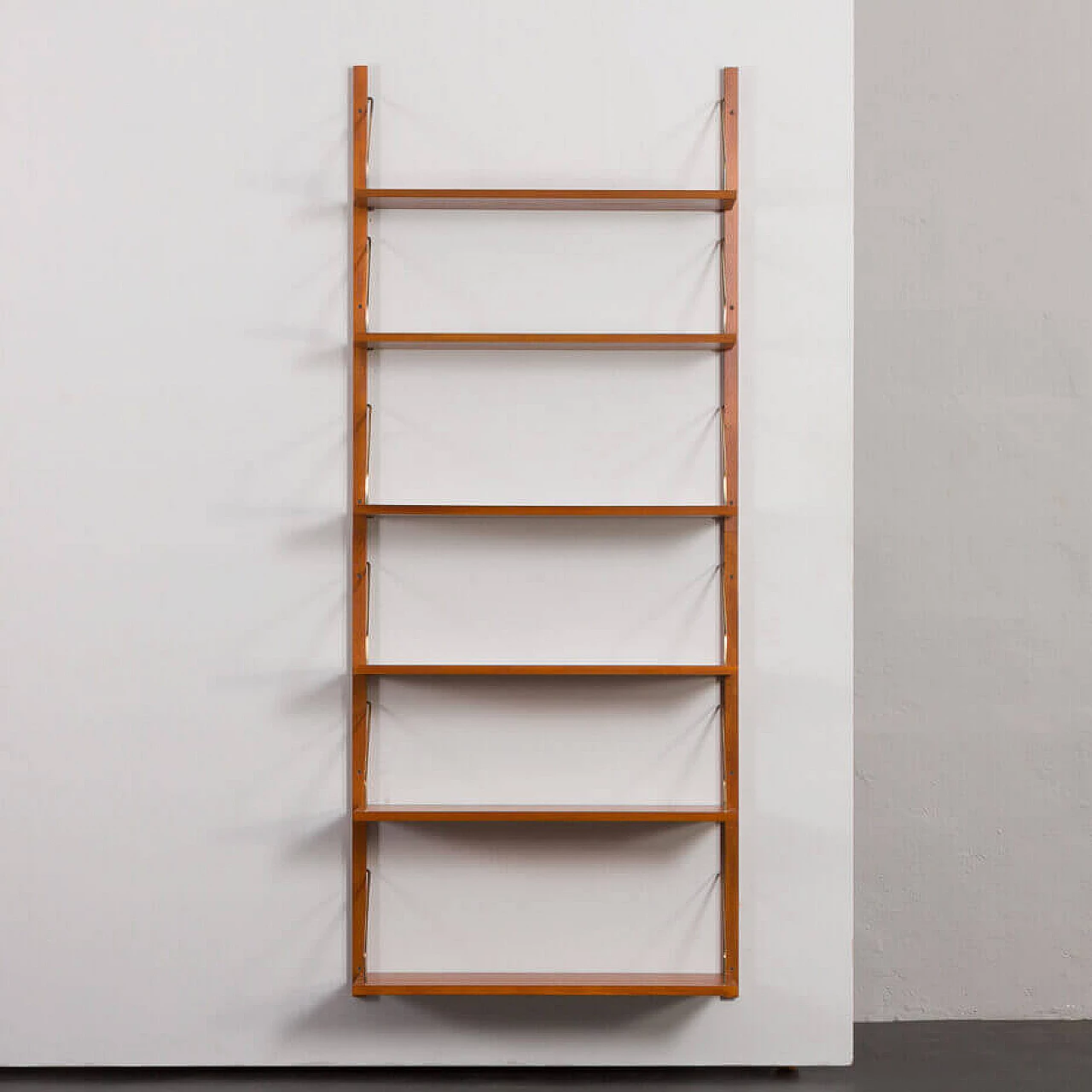 Six-shelf teak bookcase in the style of P. Cadovius and P. Sorensen, 1950s 4