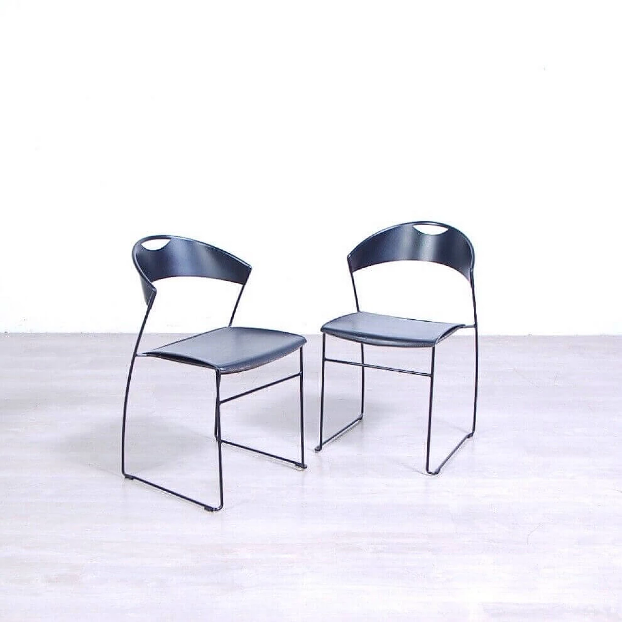 6 Black Juliette 601 chairs by Hannes Wettstein for Baleri, 1980s 15