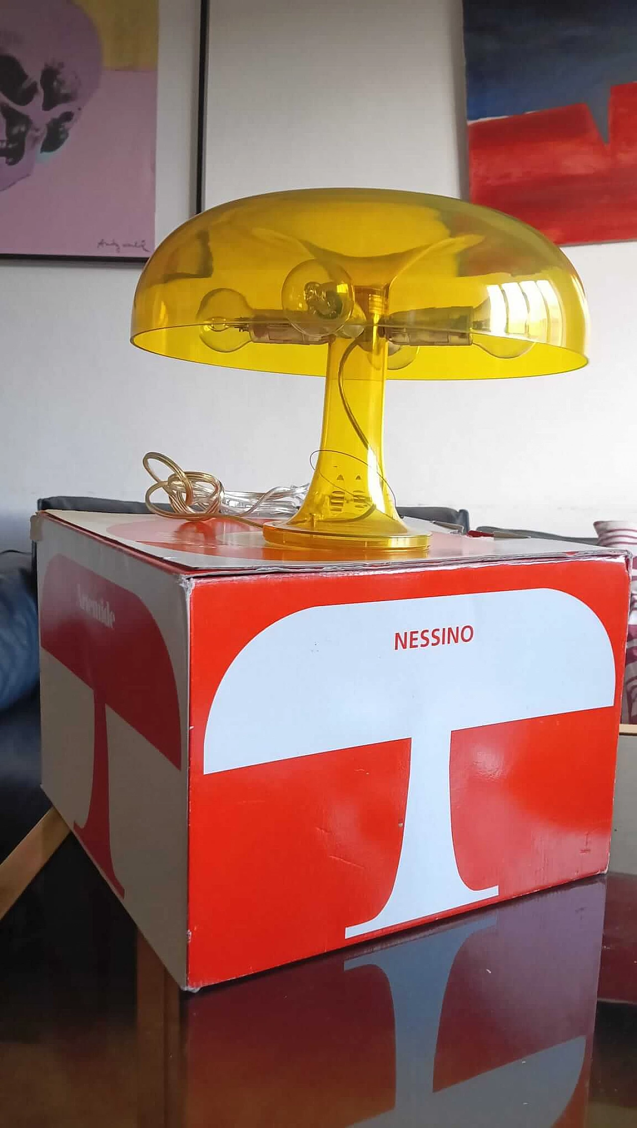 Lampada da tavolo Nessino di Giancarlo Mattioli per Artemide, anni '90 3