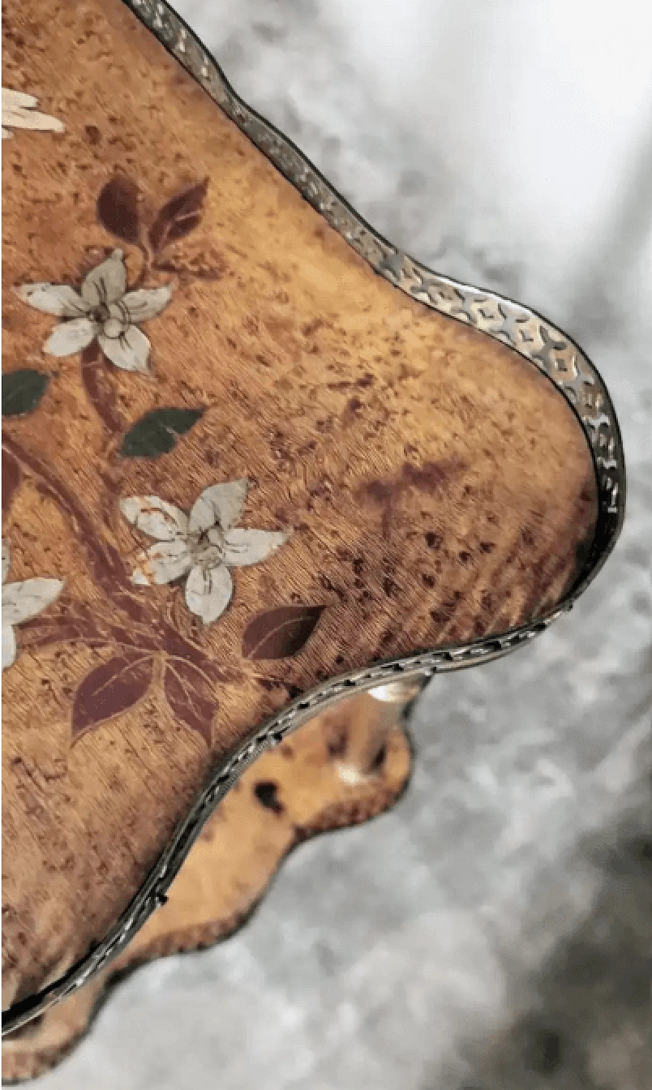 Napoleon III wooden coffee table with two painted tops and gilded legs, 19th century 9