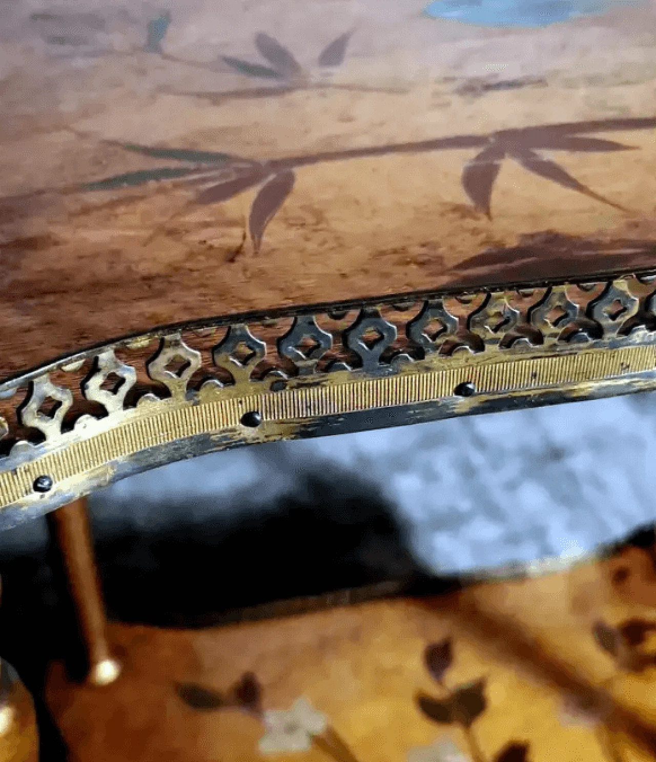 Napoleon III wooden coffee table with two painted tops and gilded legs, 19th century 13