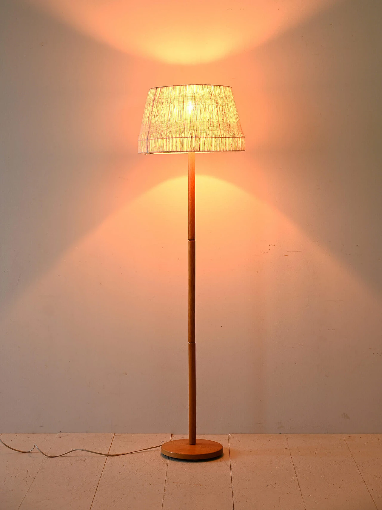 Oak floor lamp with white fabric shade, 1960s 1