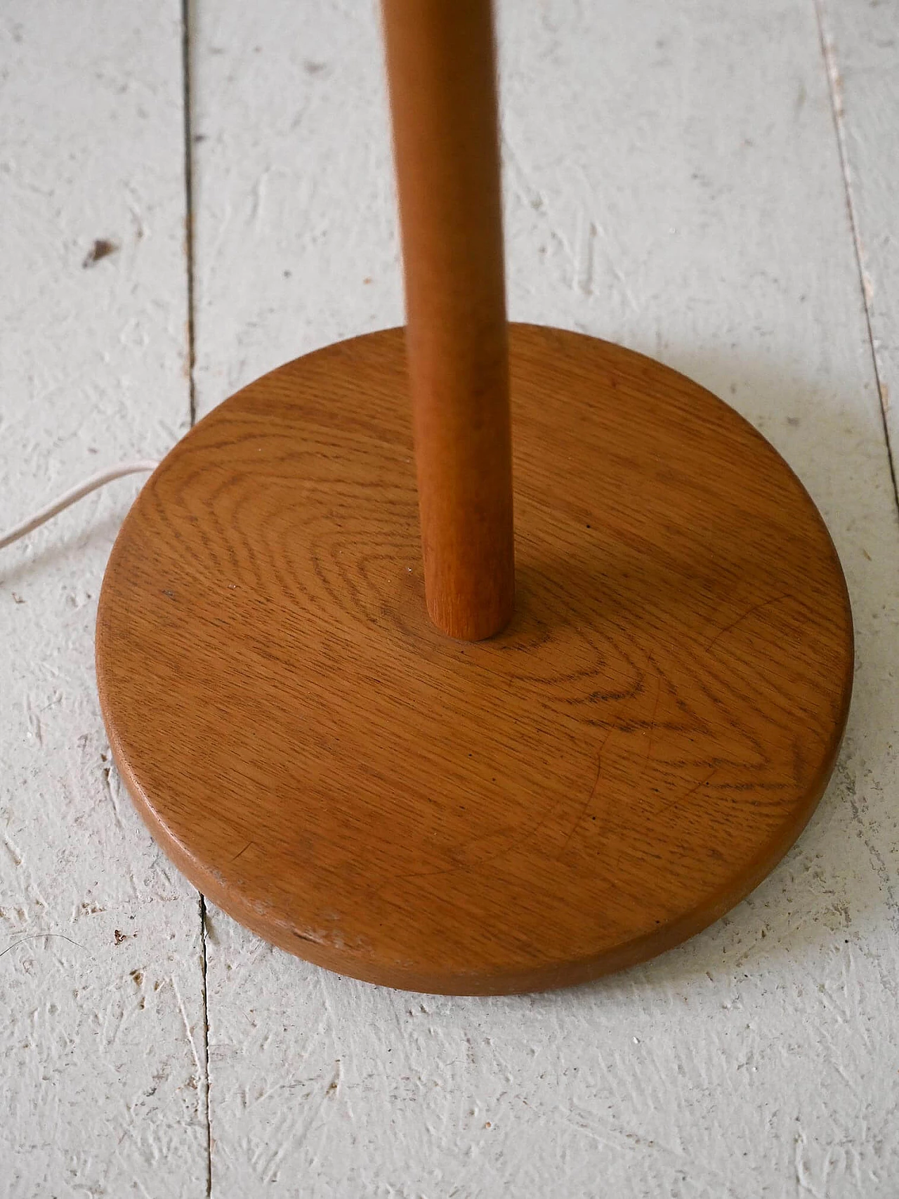 Oak floor lamp with white fabric shade, 1960s 8