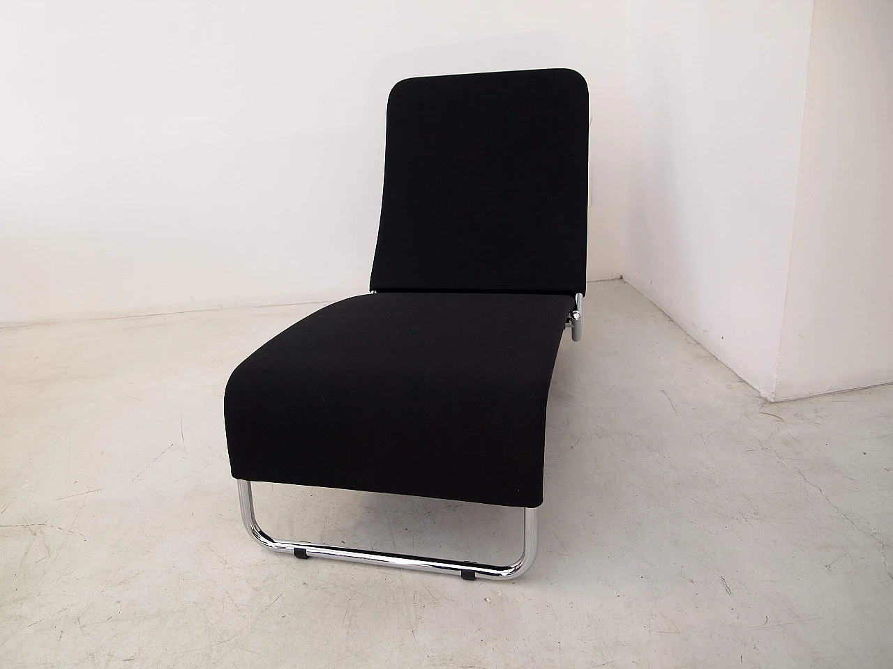 Tuoli chaise longue by Antti Nurmesniemi for Cassina, 1985 1