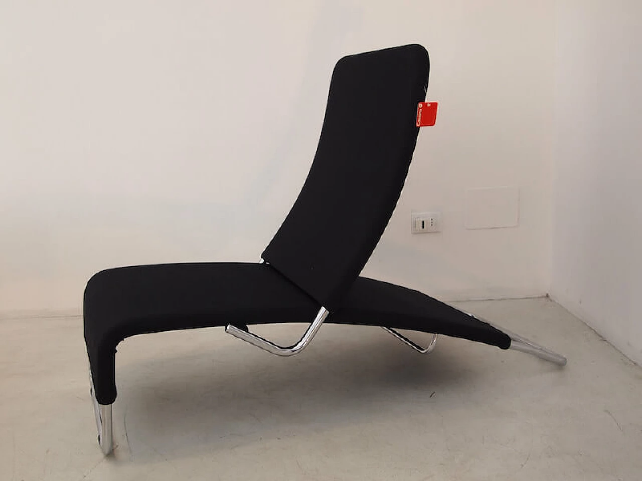 Tuoli chaise longue by Antti Nurmesniemi for Cassina, 1985 4