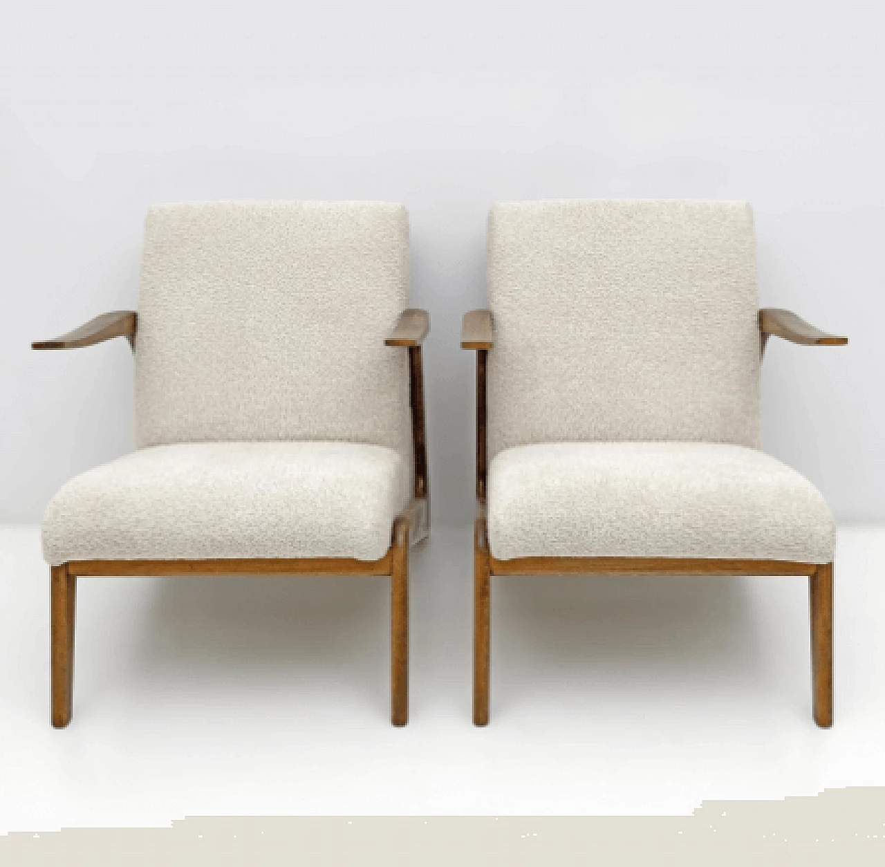 Pair of beech and beige bouclé fabric armchairs, 1970s 2