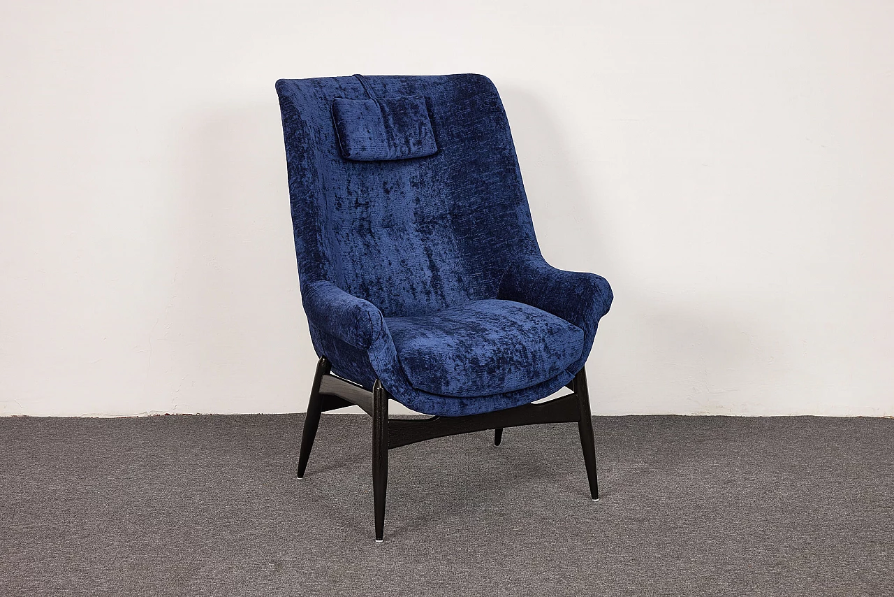 Mid Century, Blue velvet armchair by Júlia Gaubek, 1960s, Hungary 2