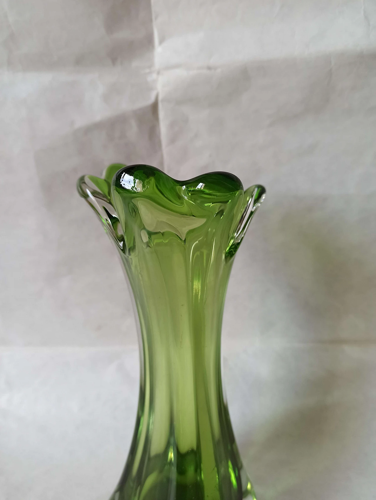 Green submerged Murano glass vase, 1970s 8