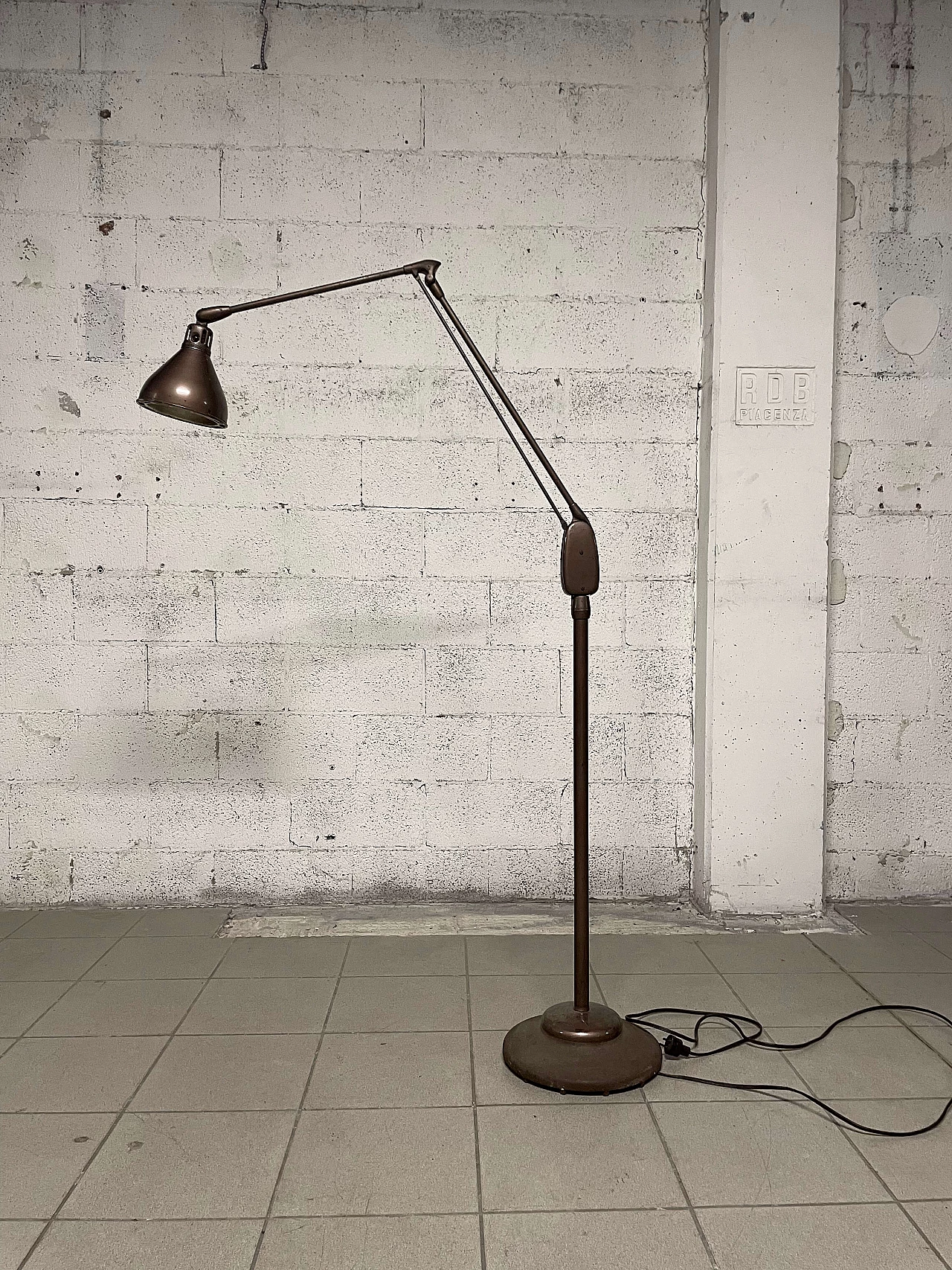 Lampada da terra allungabile 605 di Dazor MFG, anni '50 2