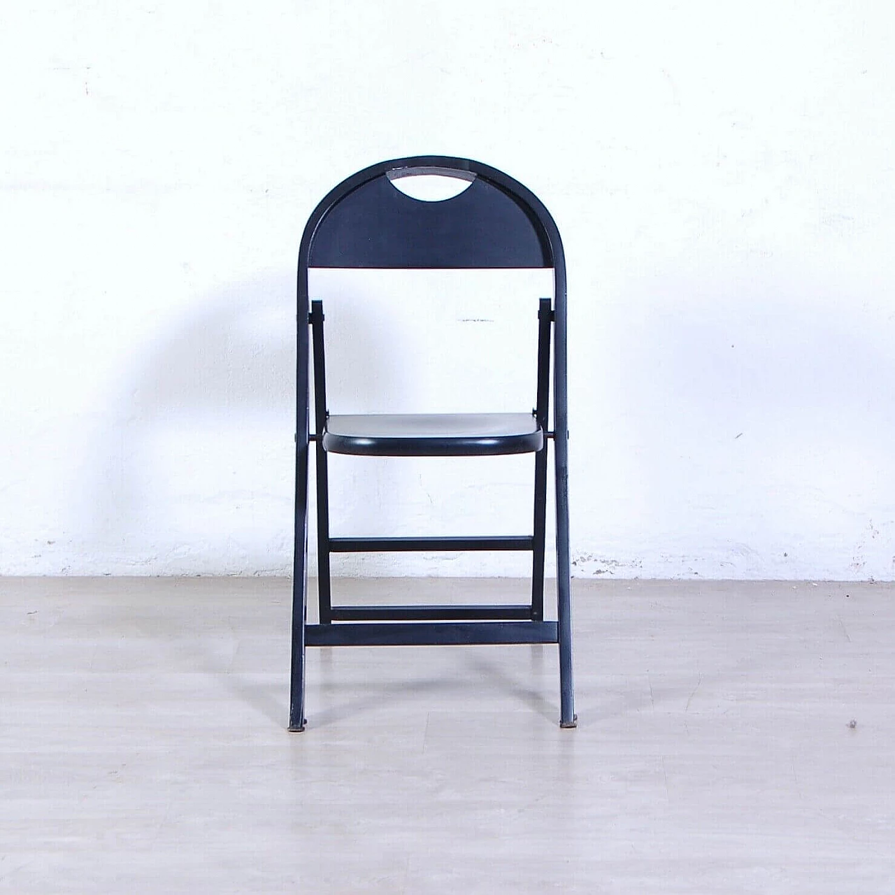 Black lacquered wooden folding chair, 1960s 1