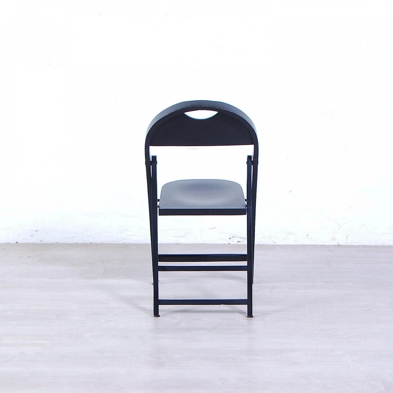 Black lacquered wooden folding chair, 1960s 4