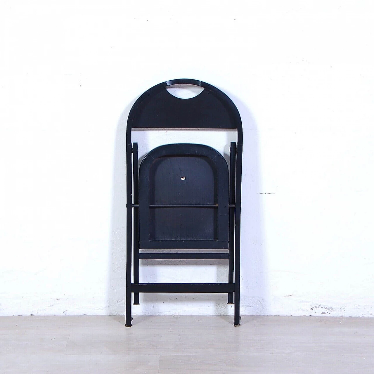 Black lacquered wooden folding chair, 1960s 8