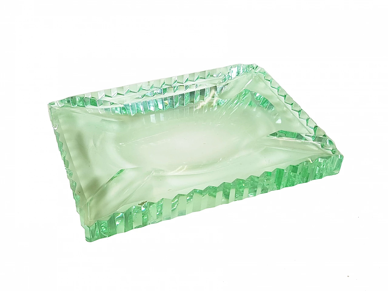 Green cut glass ashtray in the style of Fontana Arte, 1950s 1