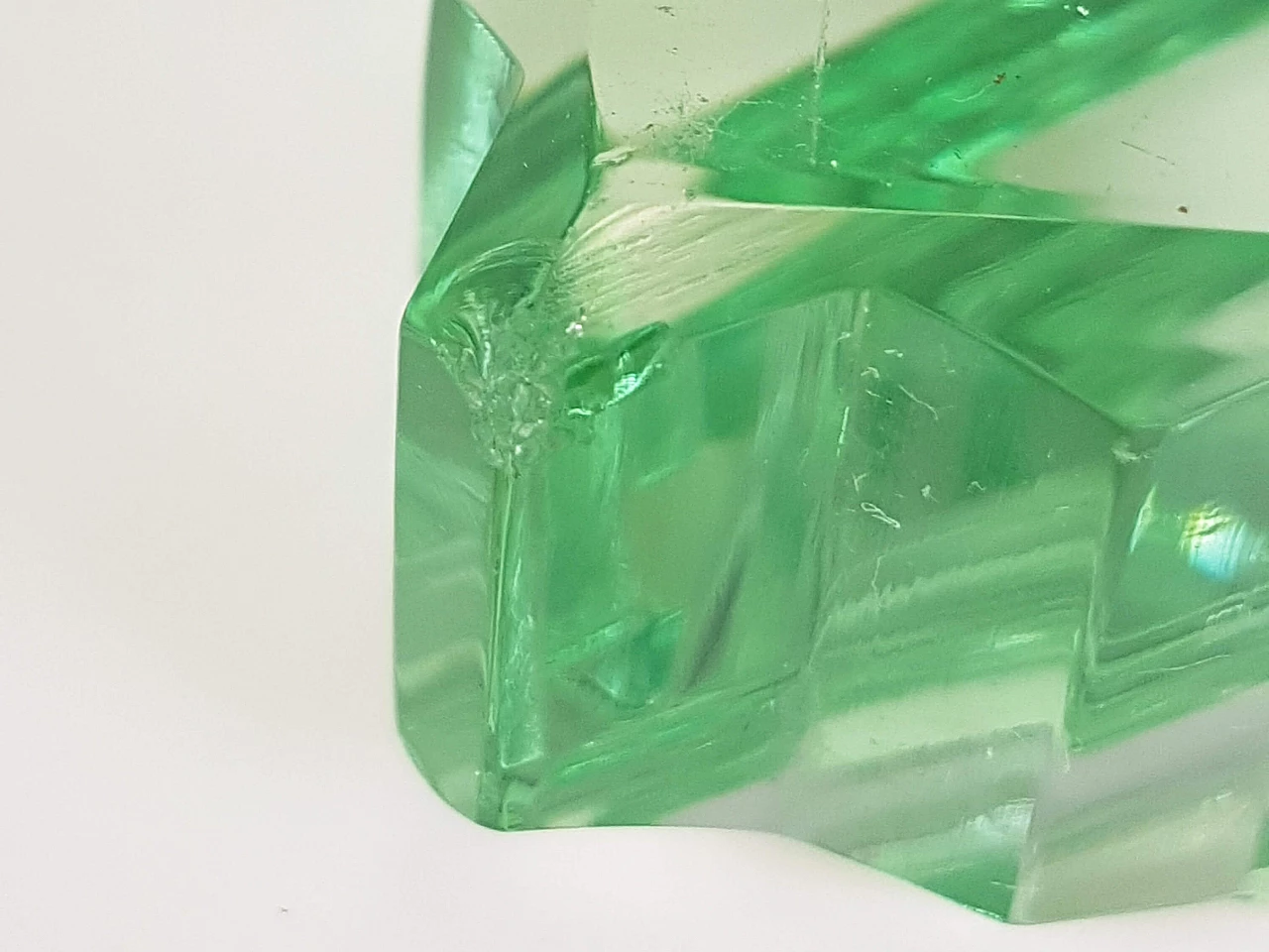 Green cut glass ashtray in the style of Fontana Arte, 1950s 3