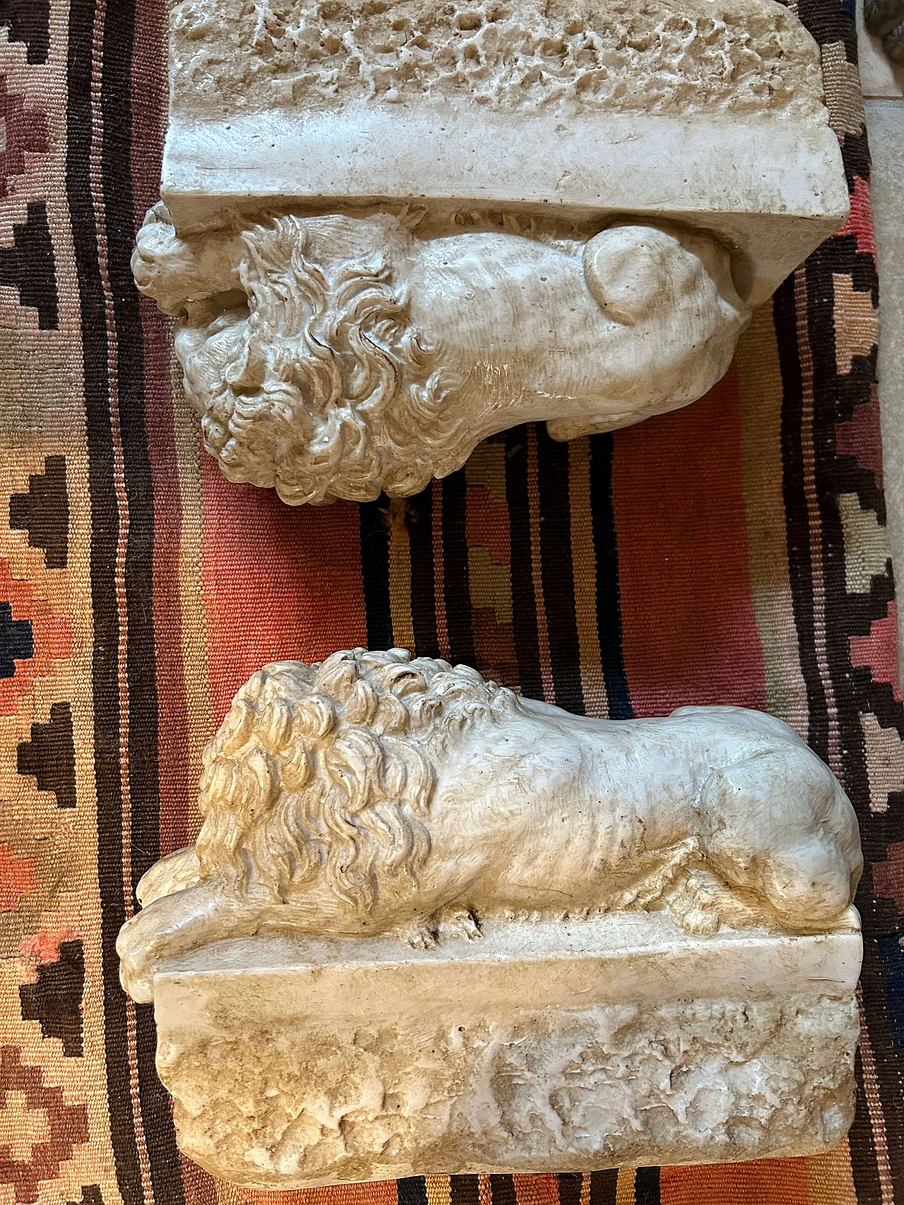 Lions, copy after Canova, pair of marble dust sculptures 6