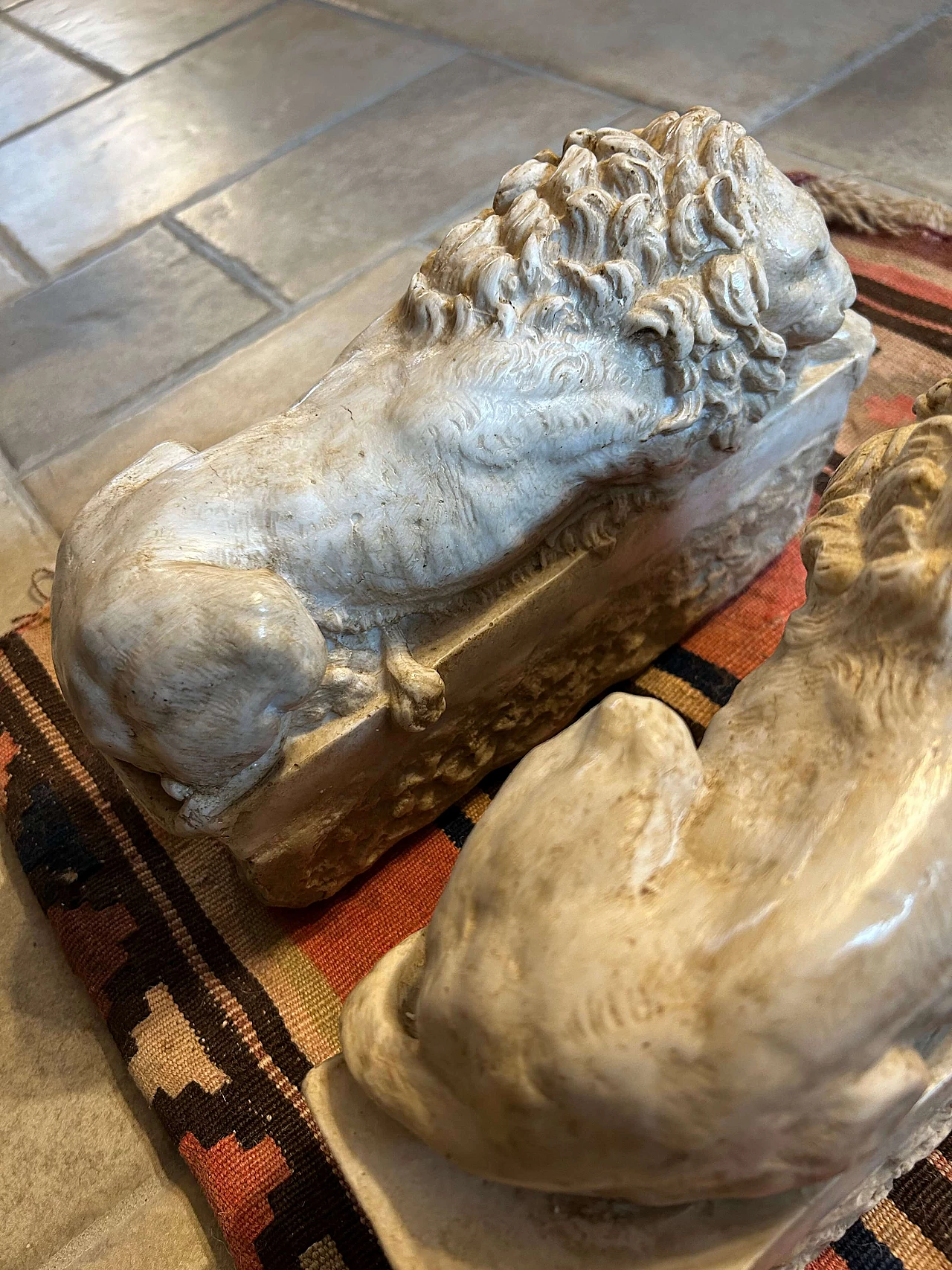 Lions, copy after Canova, pair of marble dust sculptures 9