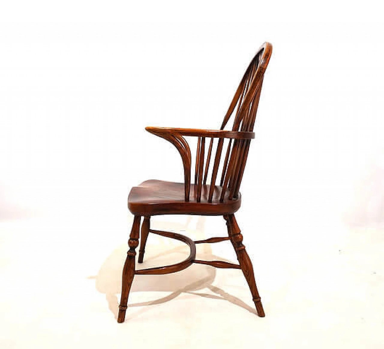 Windsor elm chair with armrests, late 19th century 4