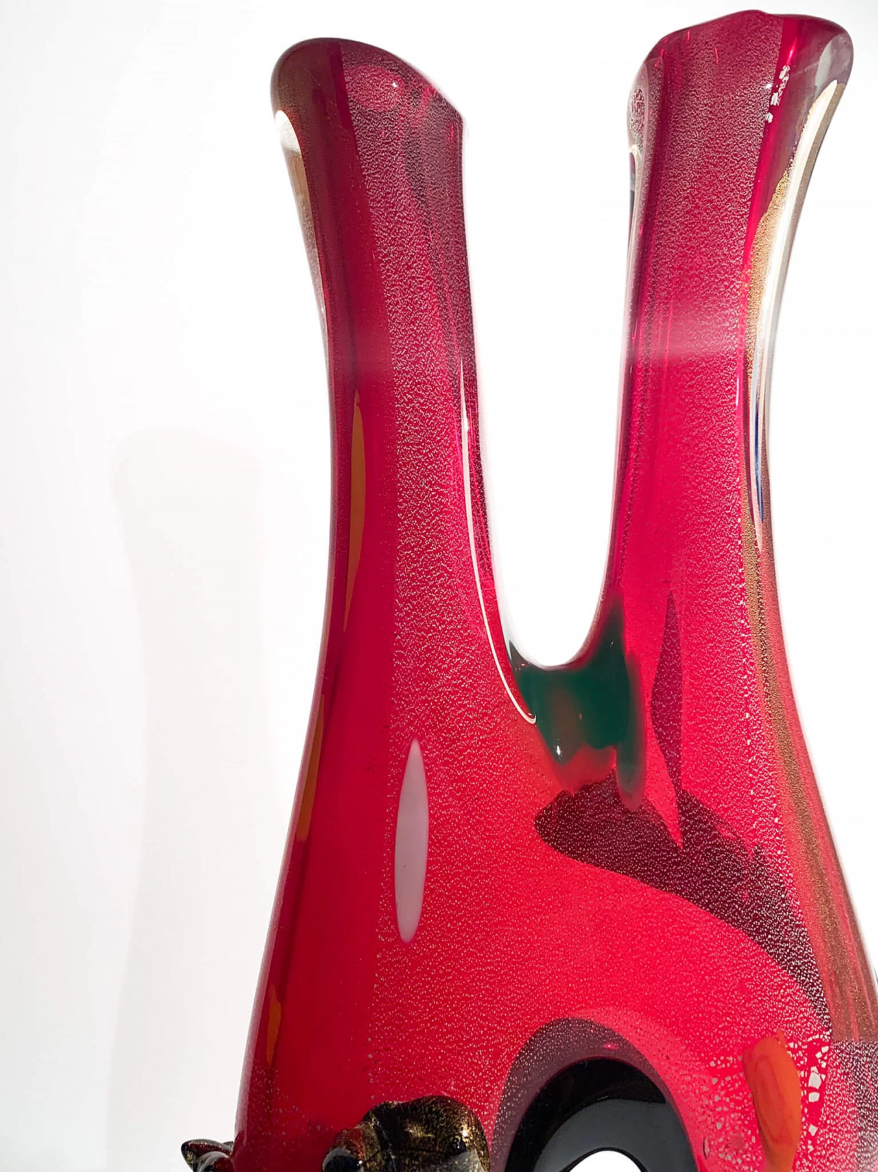 Red and multicoloured Murano glass vase in the style of Dino Martens, 1950s 3